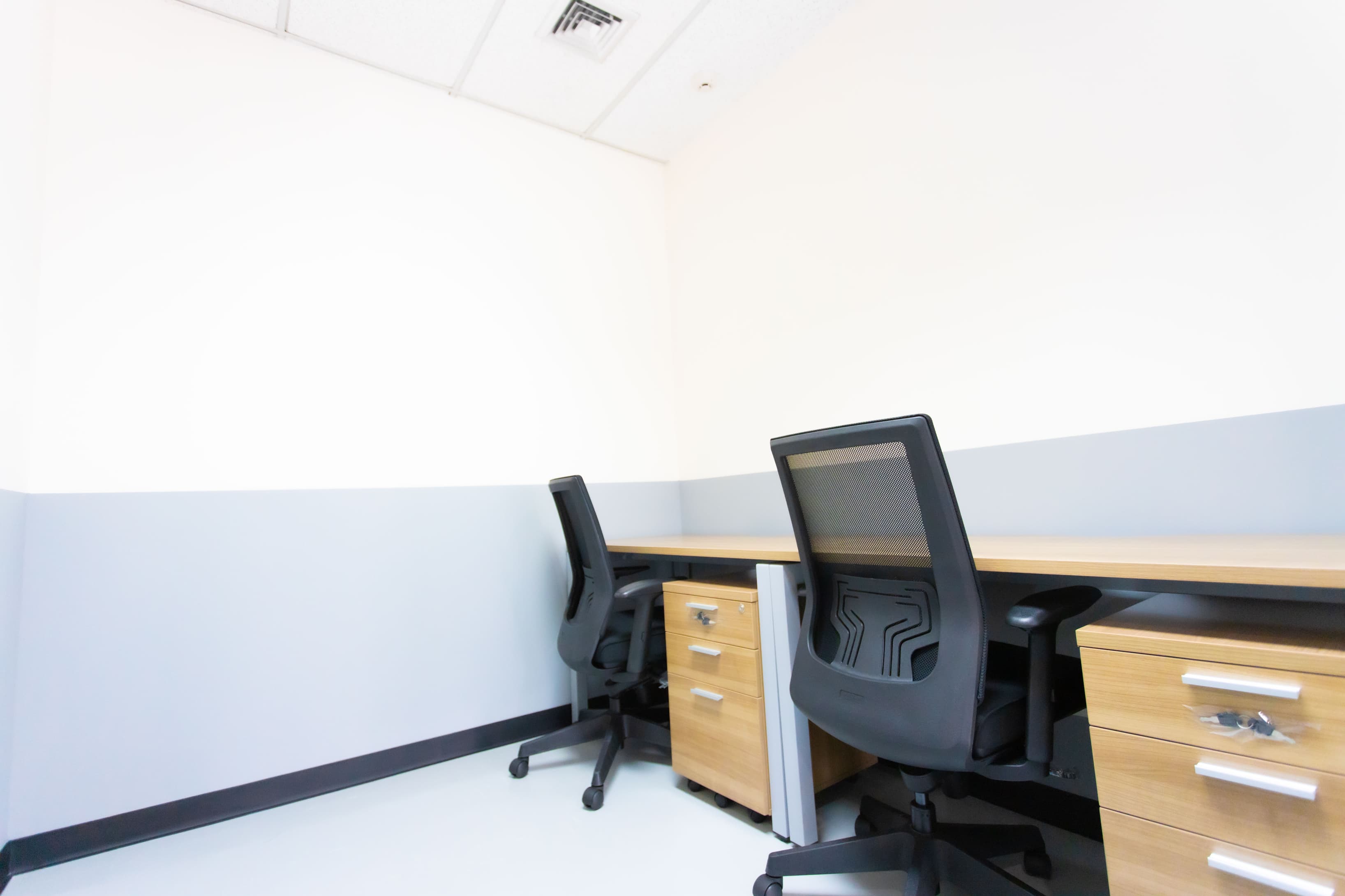 Service Office for 2 pax (Conner)