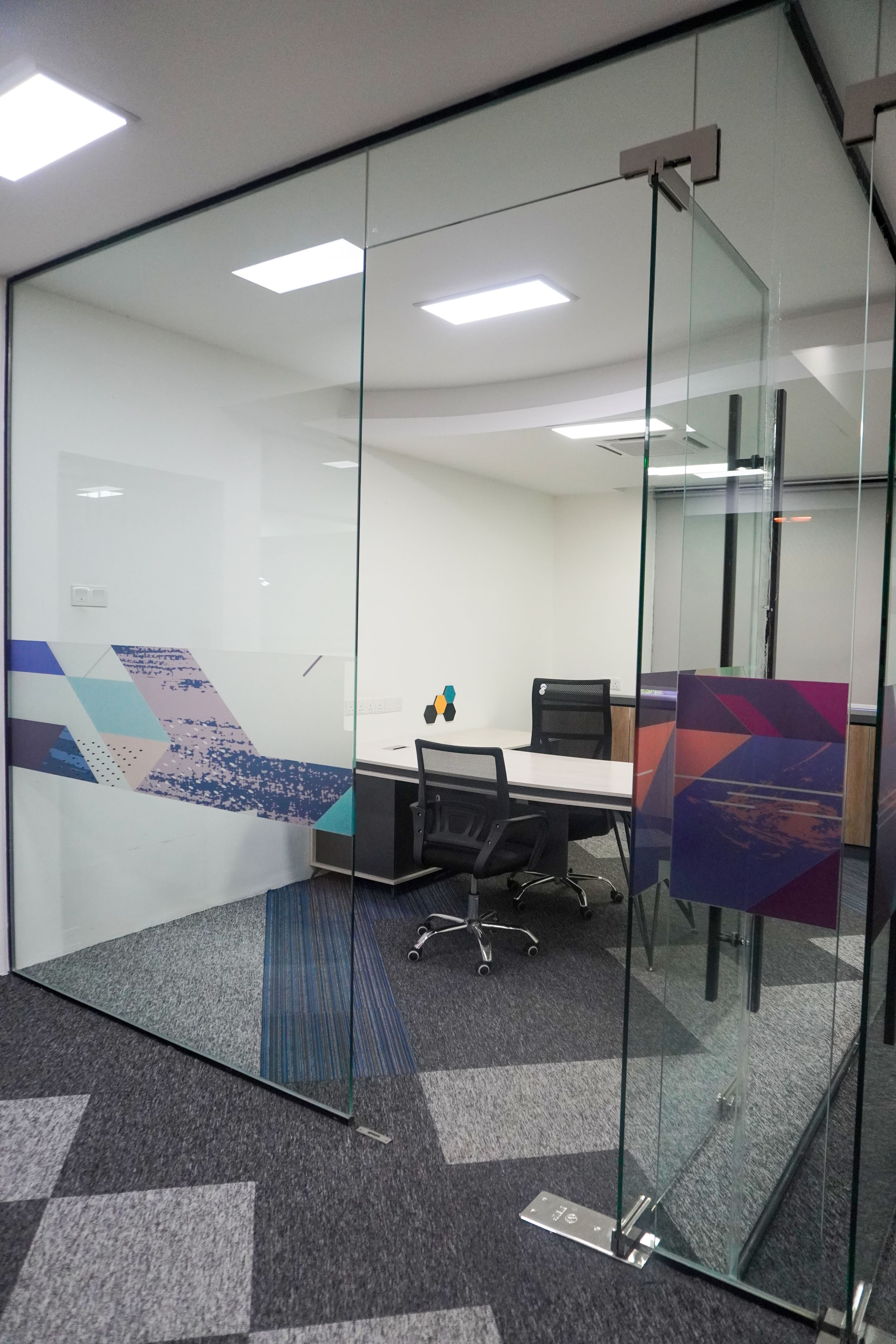 Manager Room 2