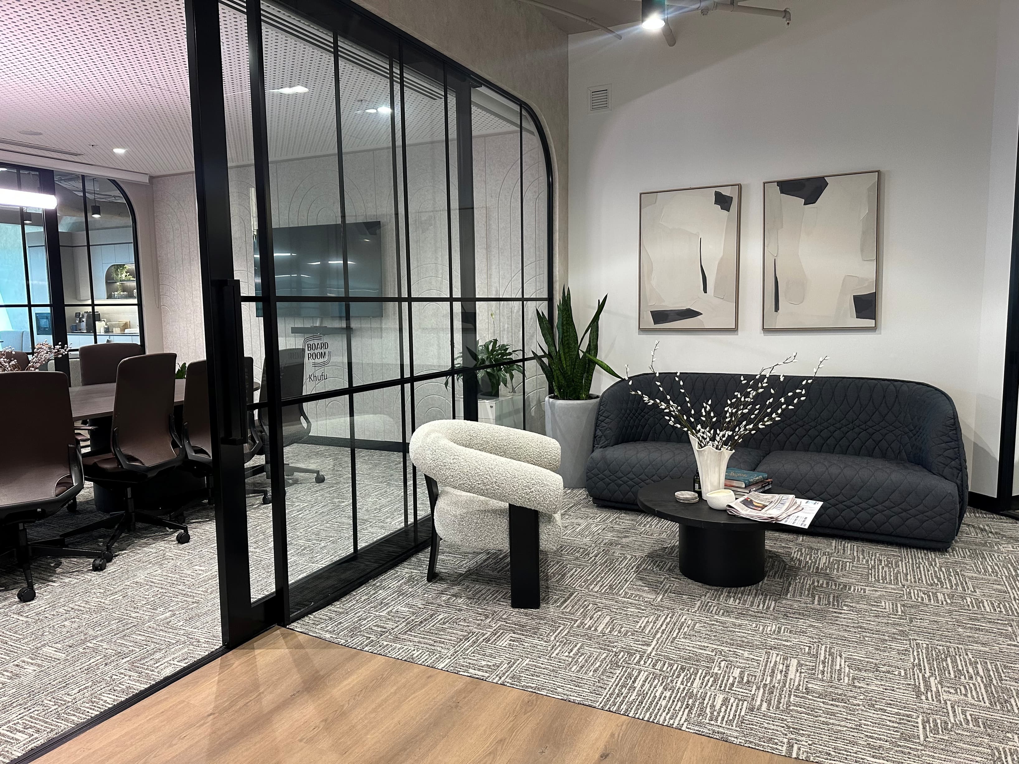 Entry lounge Entry lounge