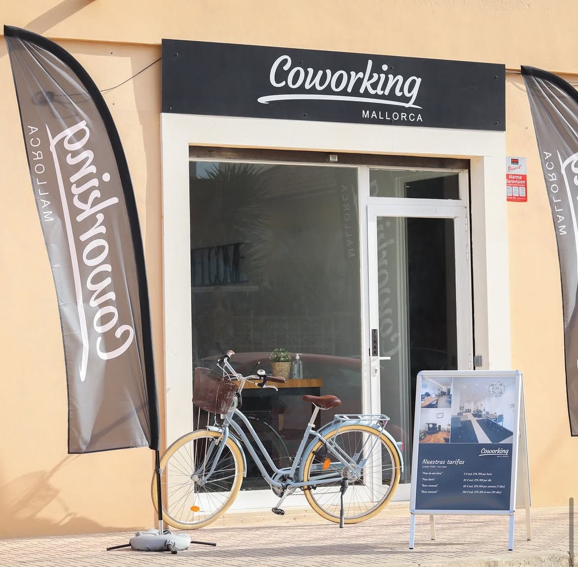 Entrance of Coworking Mallorca in Playa de Palma