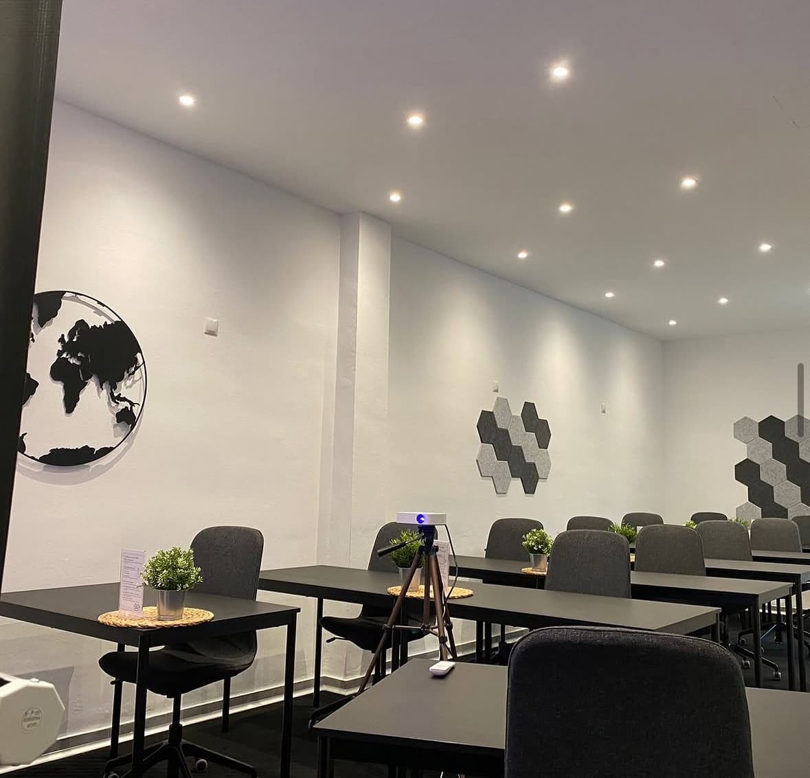 Professional workspace with projector and flexible seating