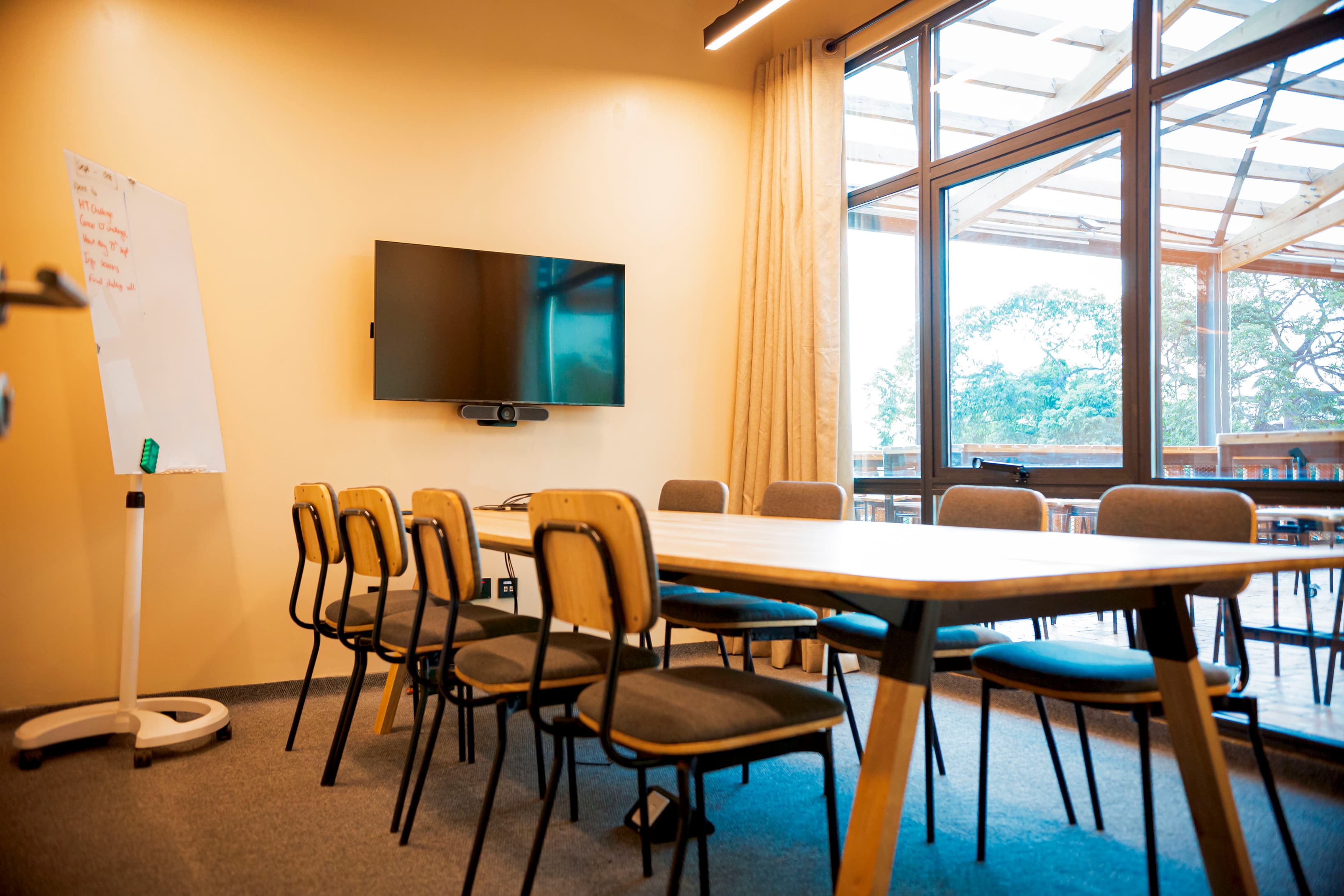 Meeting Rooms 