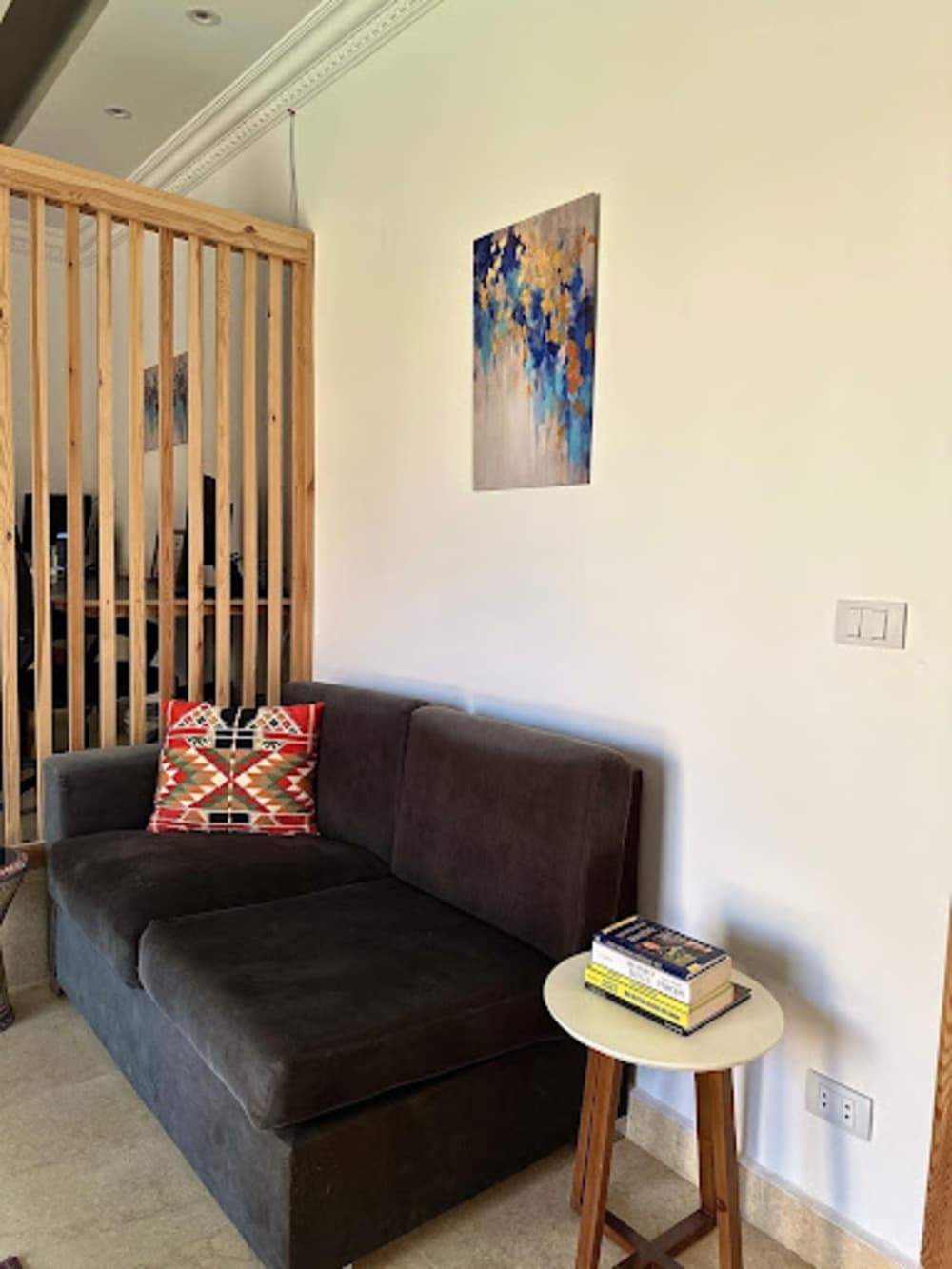 Coworking Office (Lounge couch) Coworking Office (Lounge couch)