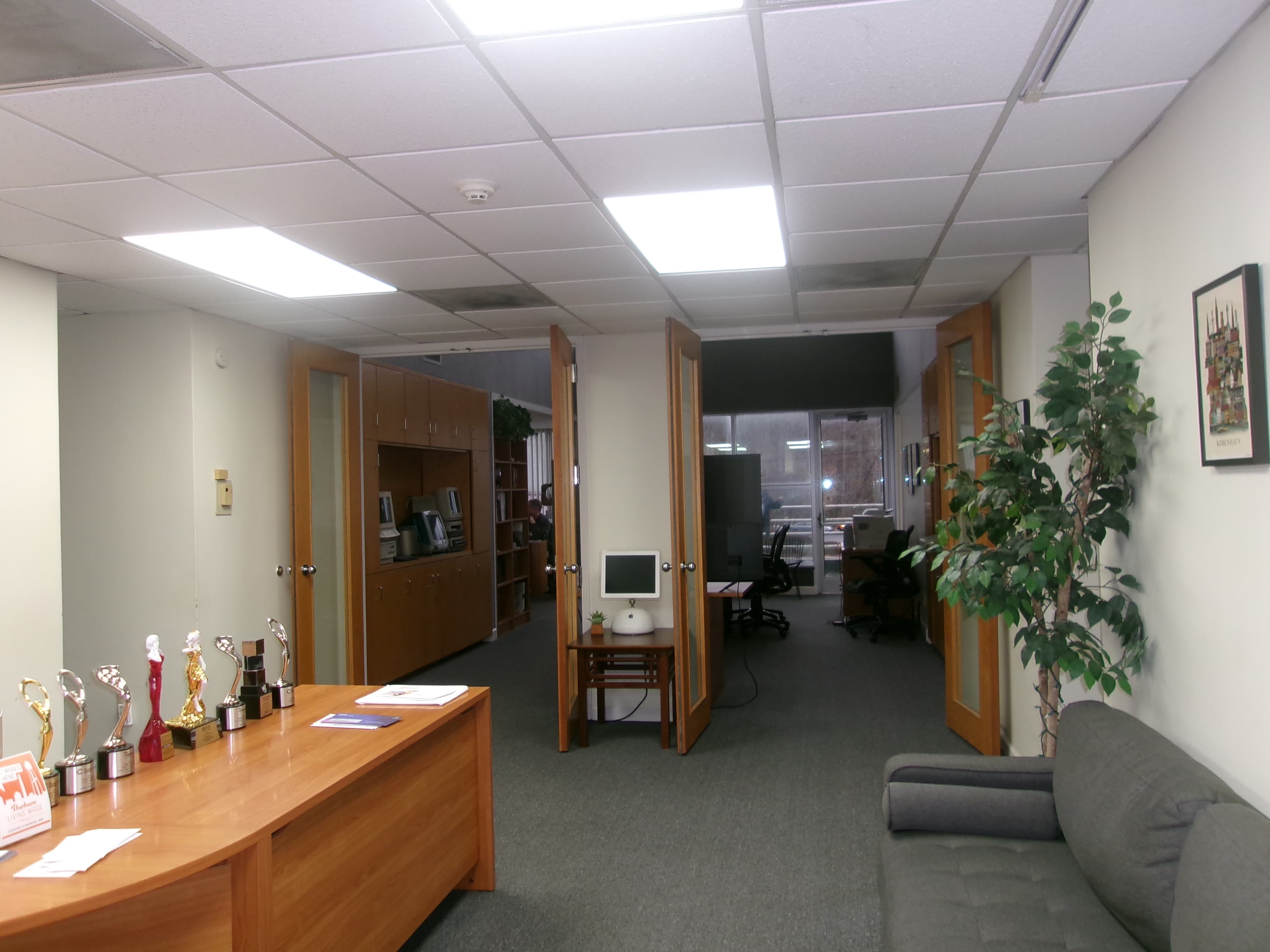 Inside Suites C & C2