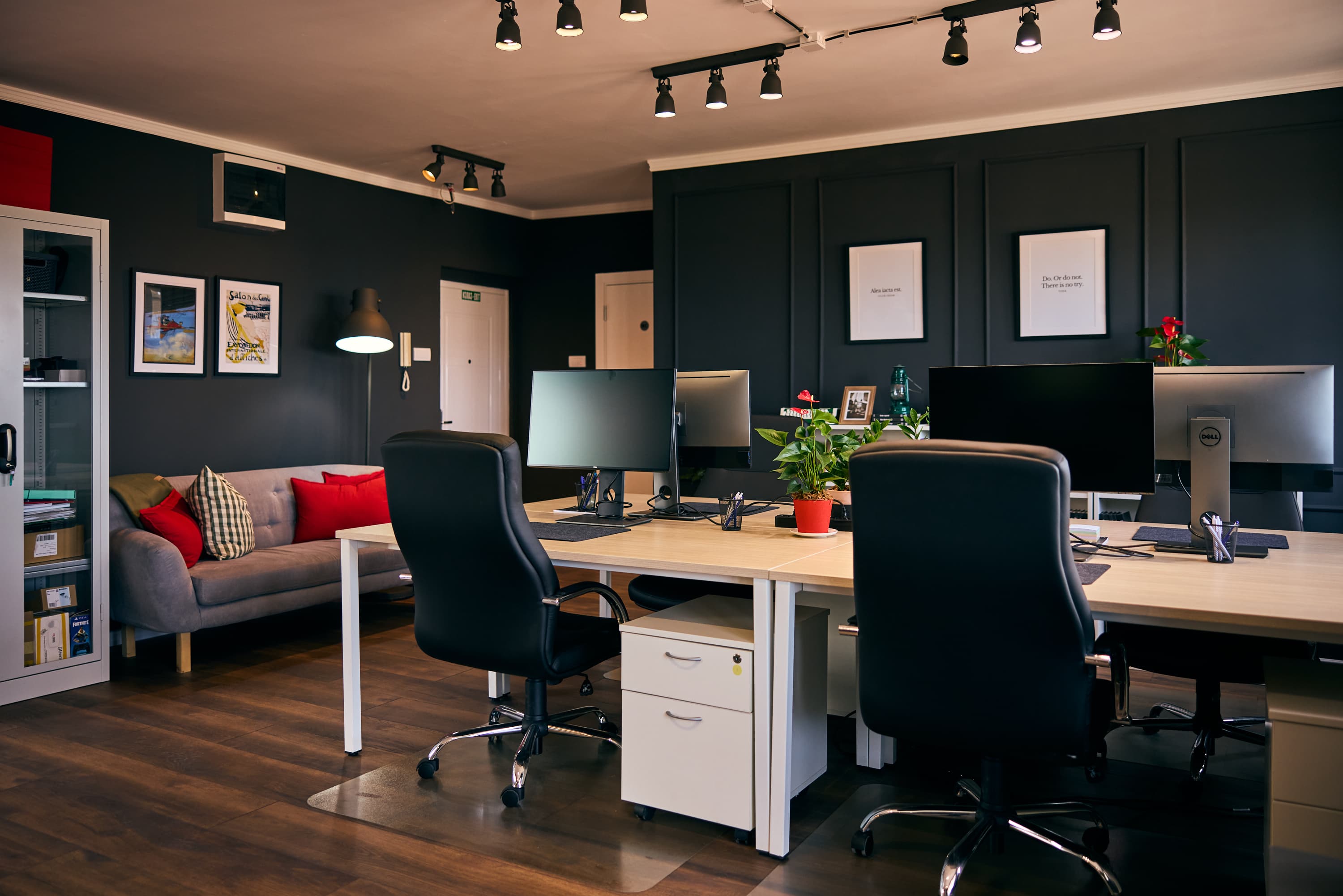 A desk that works as hard as you do. Settle in, plug in, and get into your flow — this is your spot to focus, create, and gro