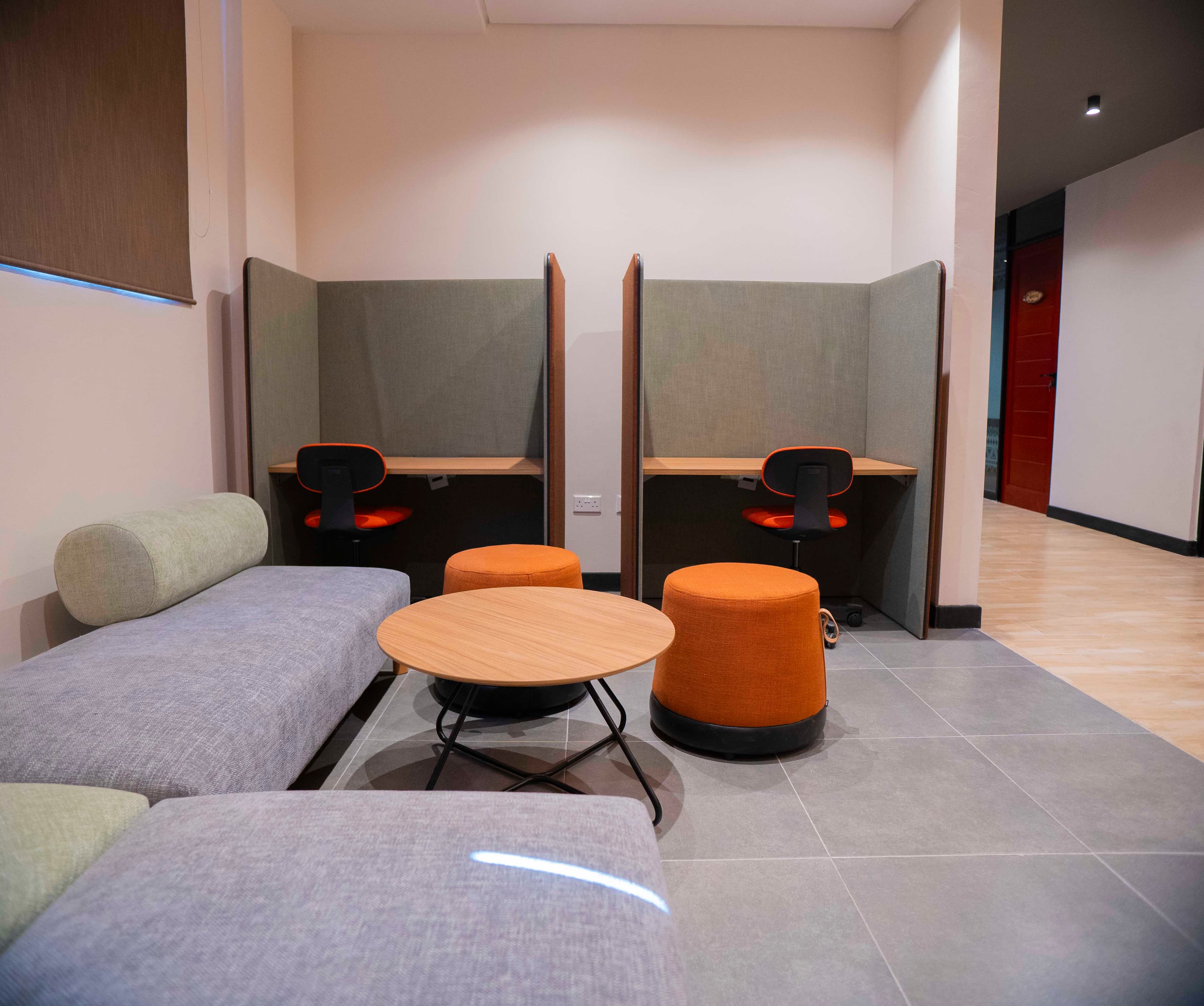 Hot Desk working spaces