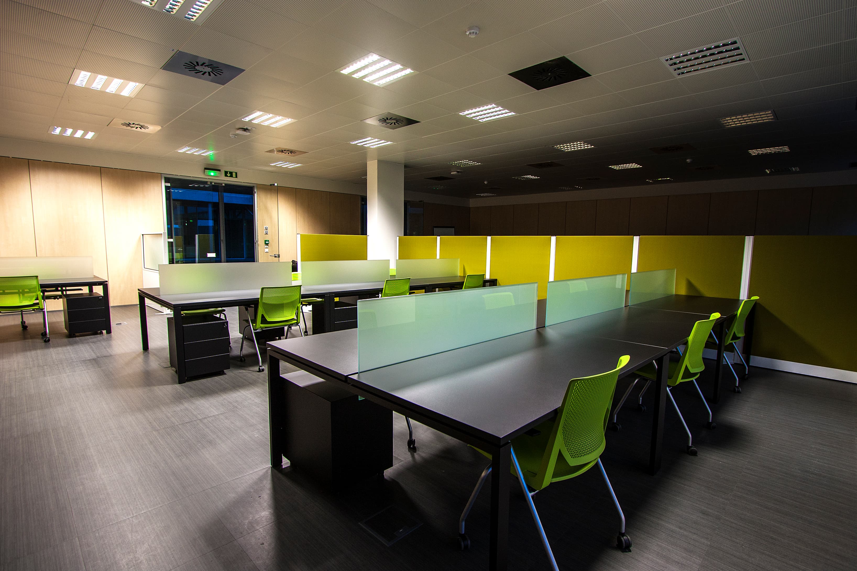 COWORKING SPACE COWORKING SPACE