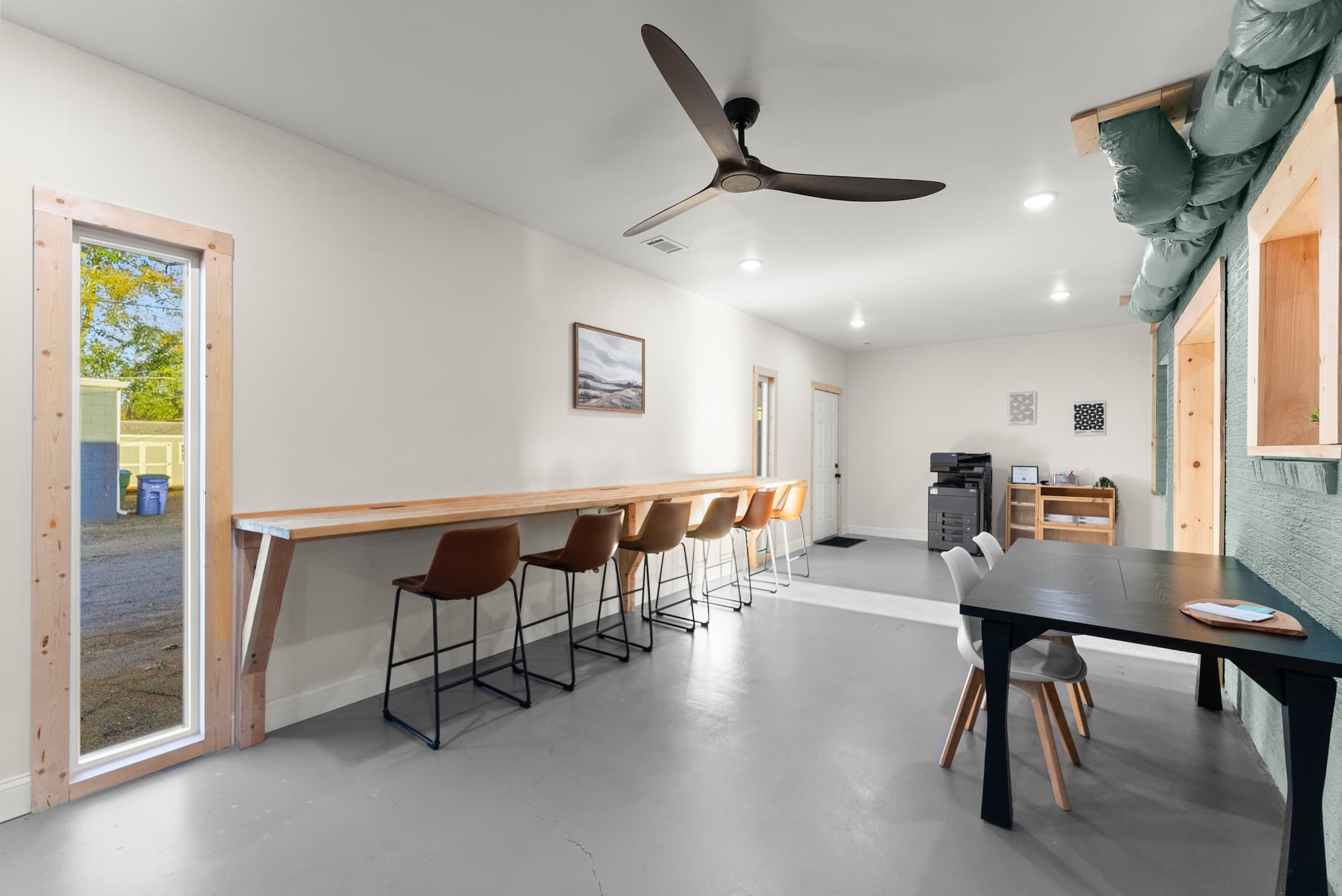 work lounge