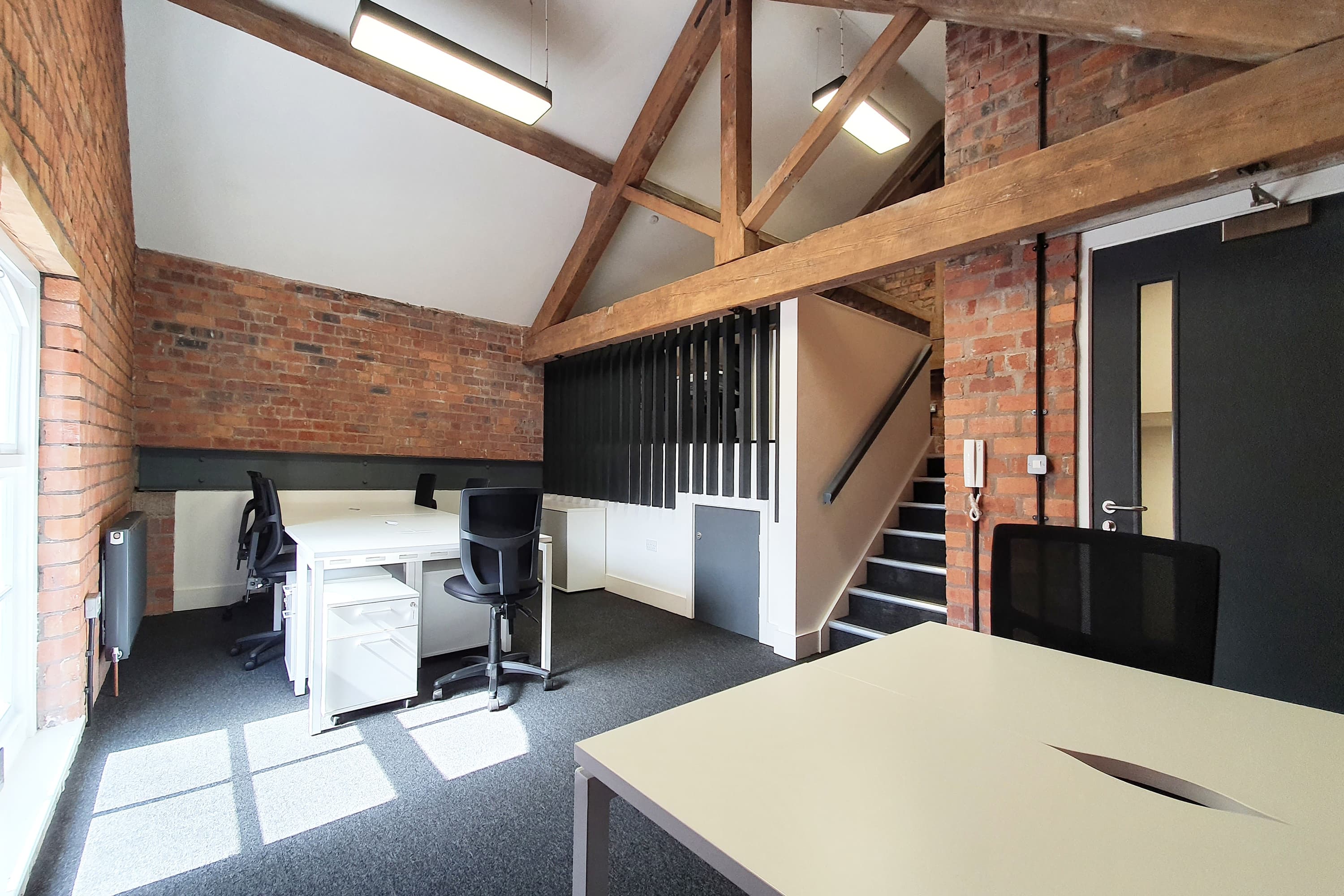 Mezzanine Office , 10 person Mezzanine Office , 10 person