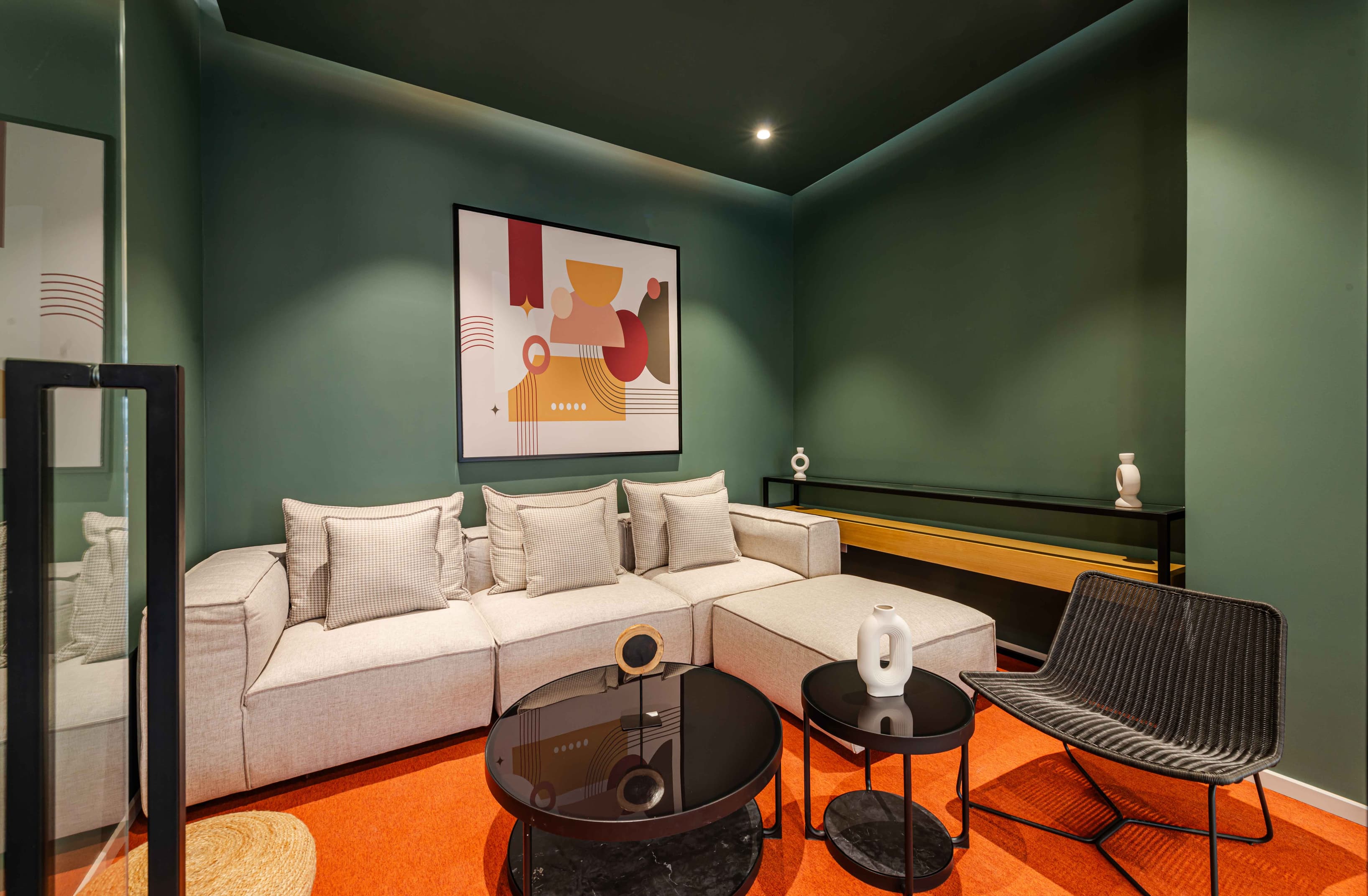 Breakout/Lounge Space