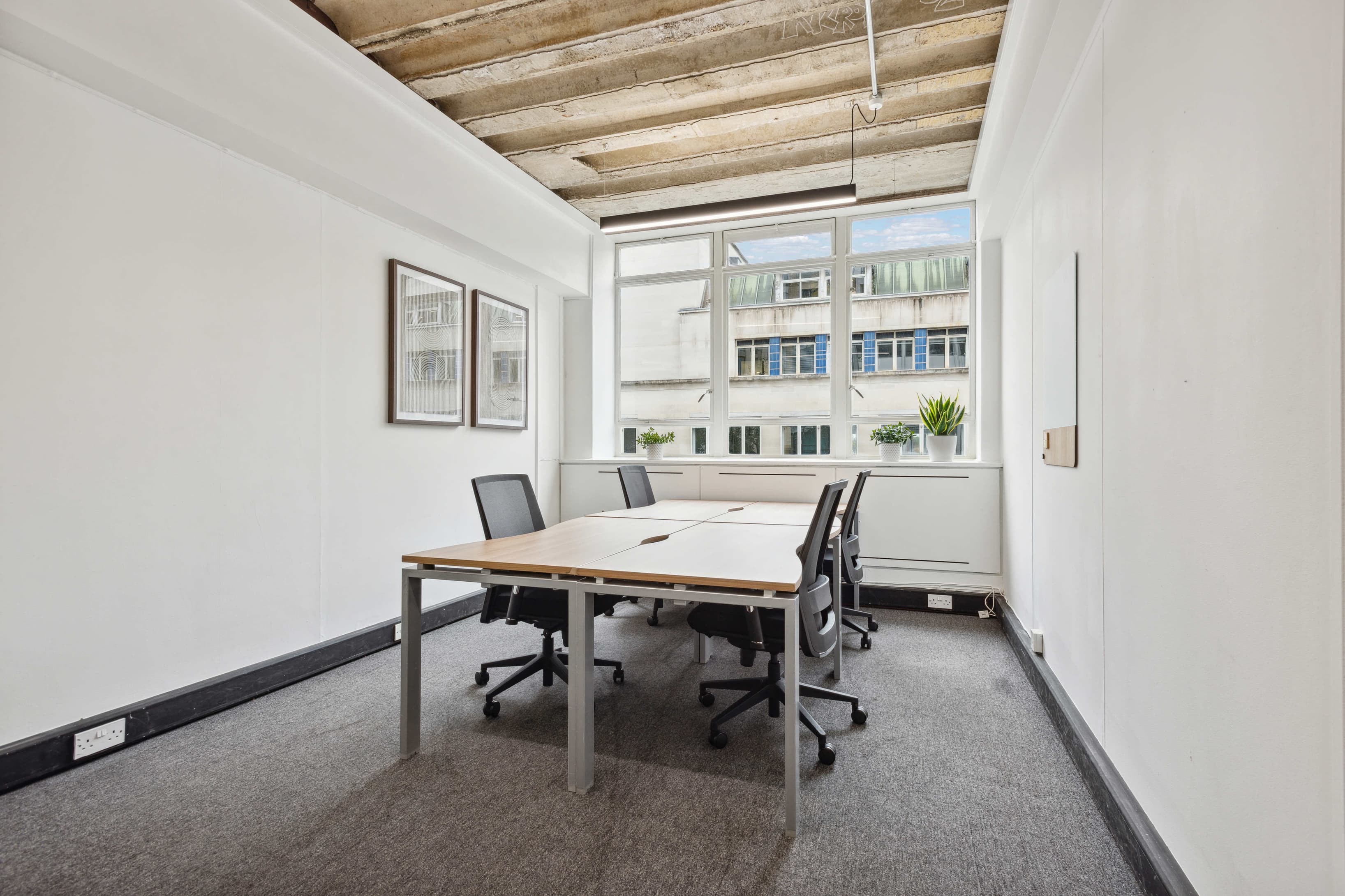 Private Office Private Office