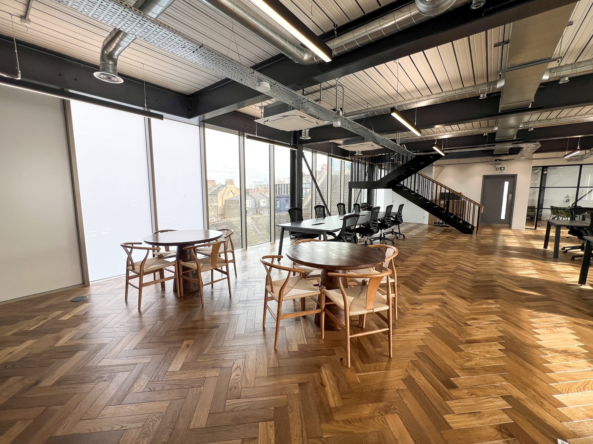 Breakout/Kitchen 