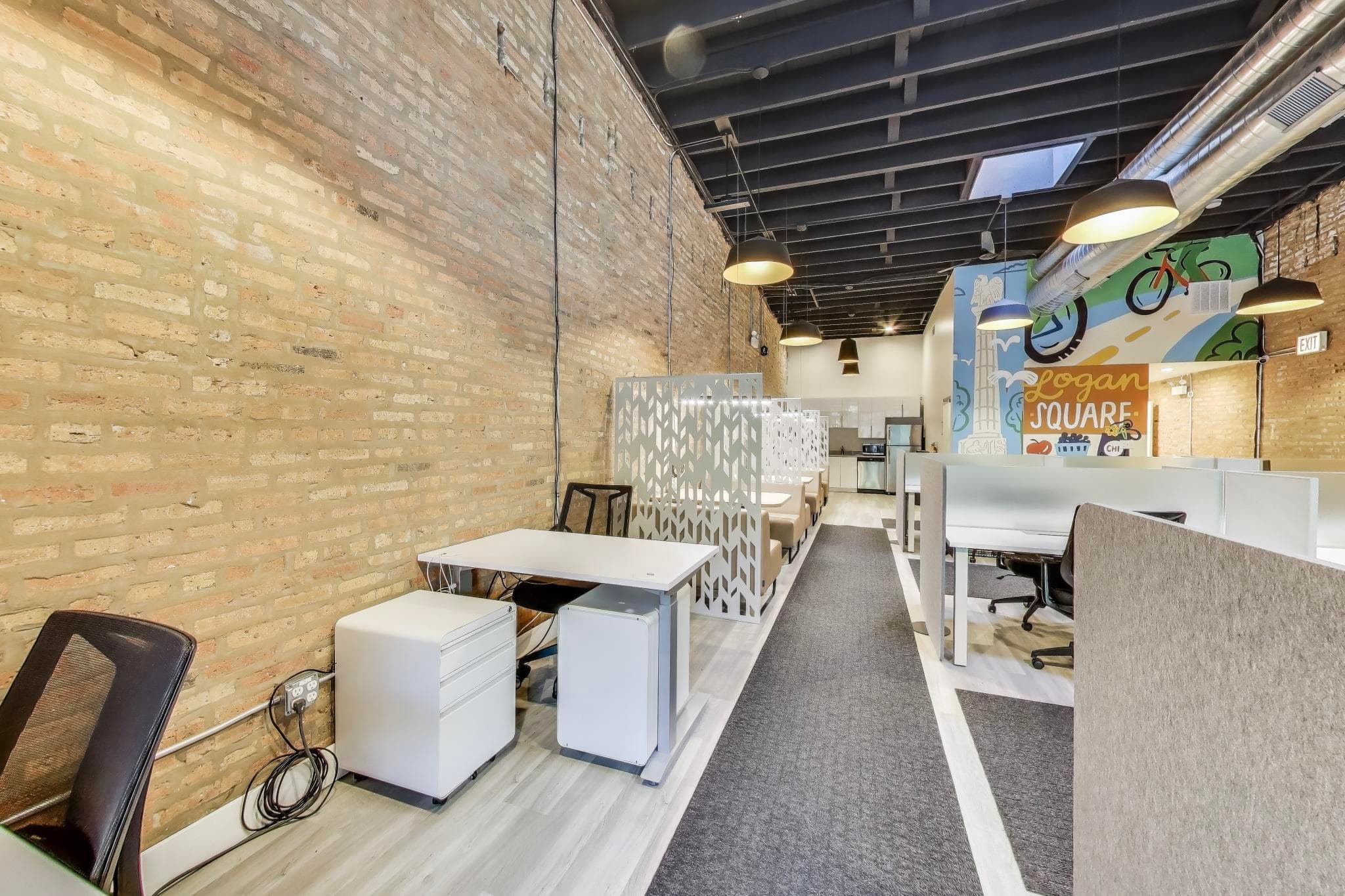 Sit/Stand Desks Sit/Stand Desks