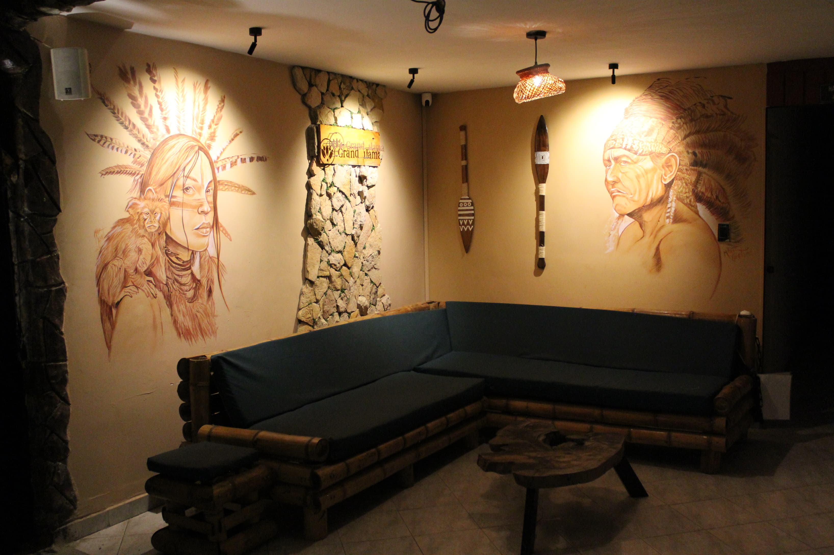 Shared areas designed for collaboration and relaxation in a warm and welcoming setting