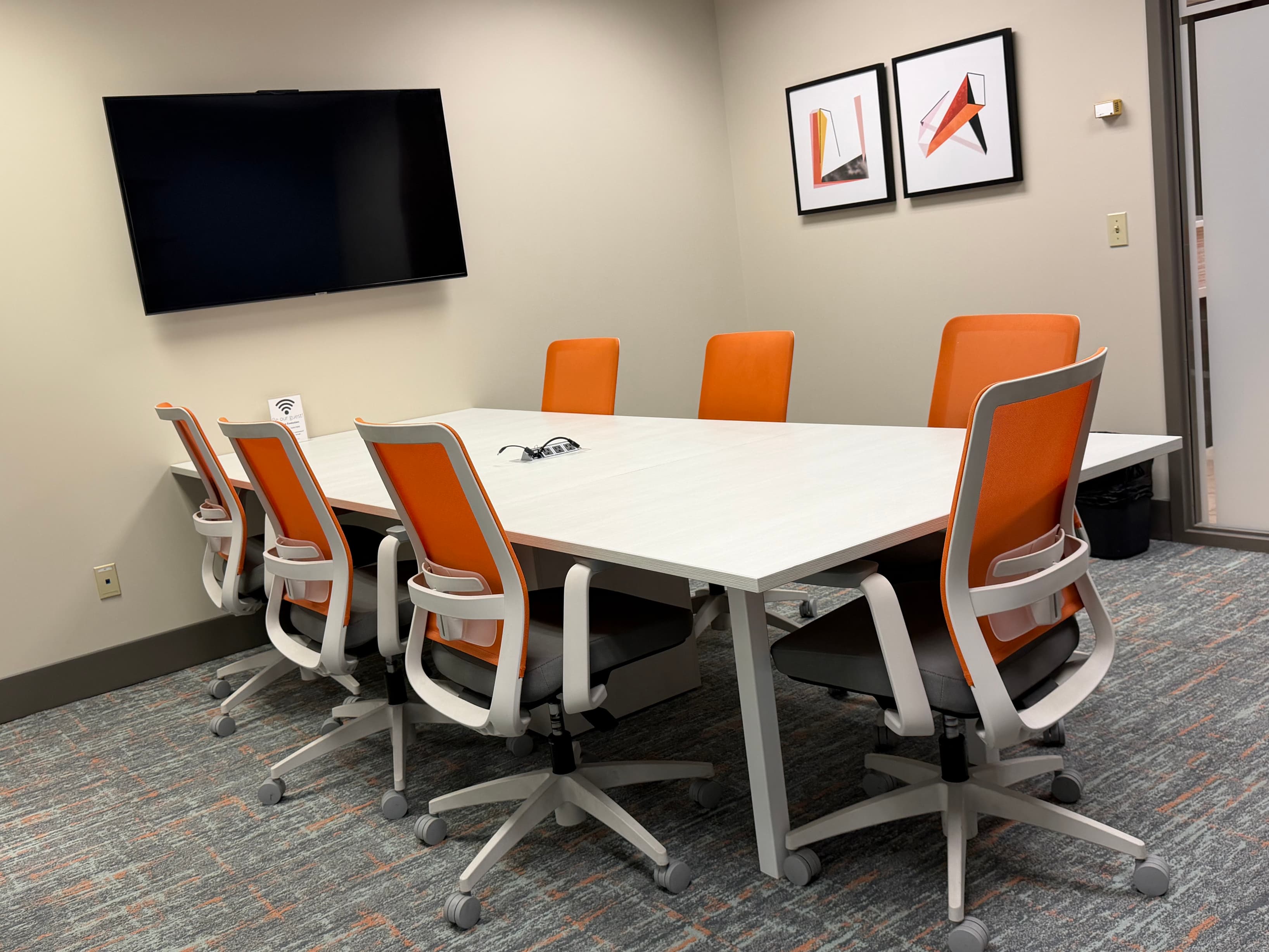 Bradlie Meeting Room