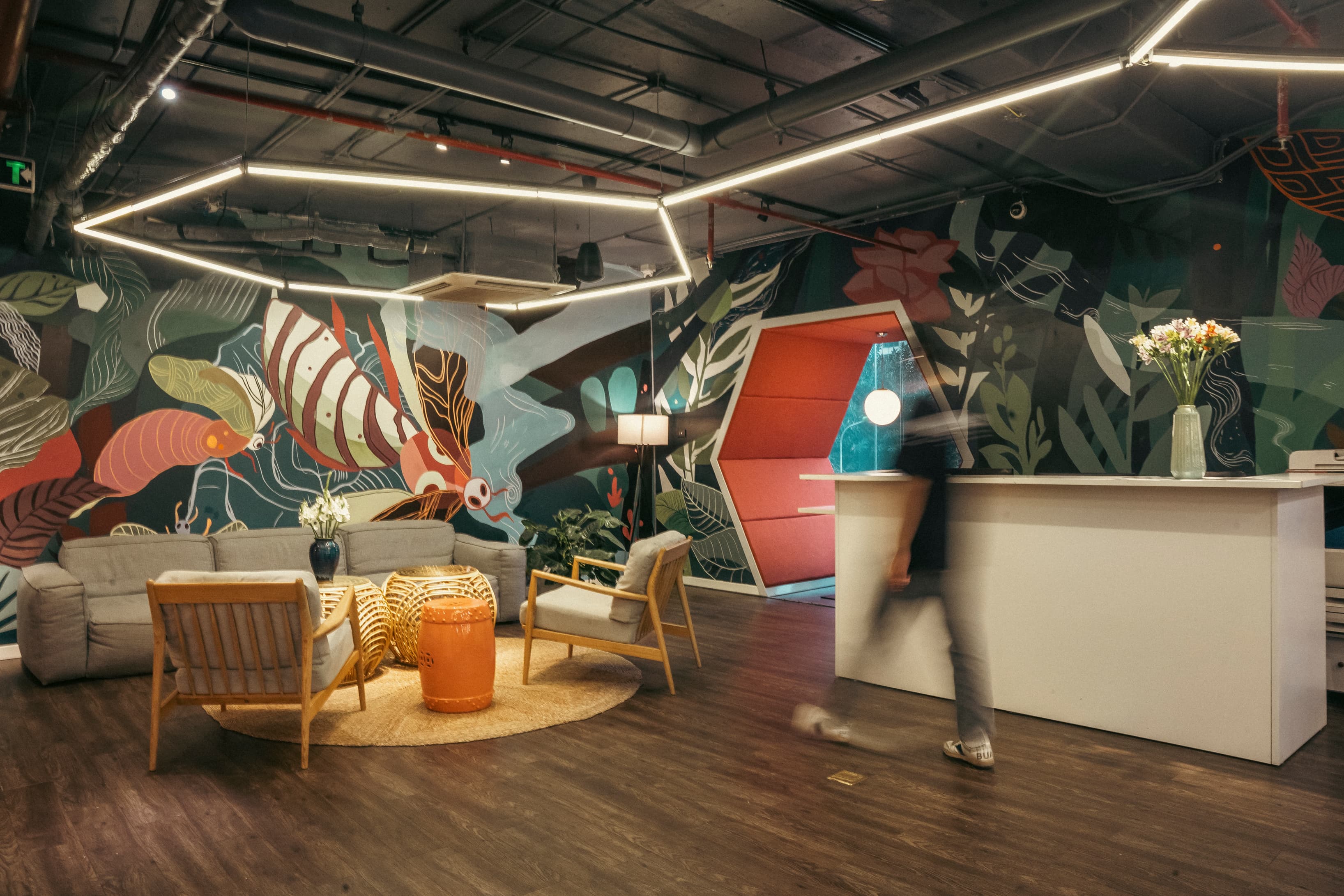 A fully-furnished and cost-saving office for micro, small, and medium enterprises that want to settle down. A fully-furnished and cost-saving office for micro, small, and medium enterprises that want to settle down.