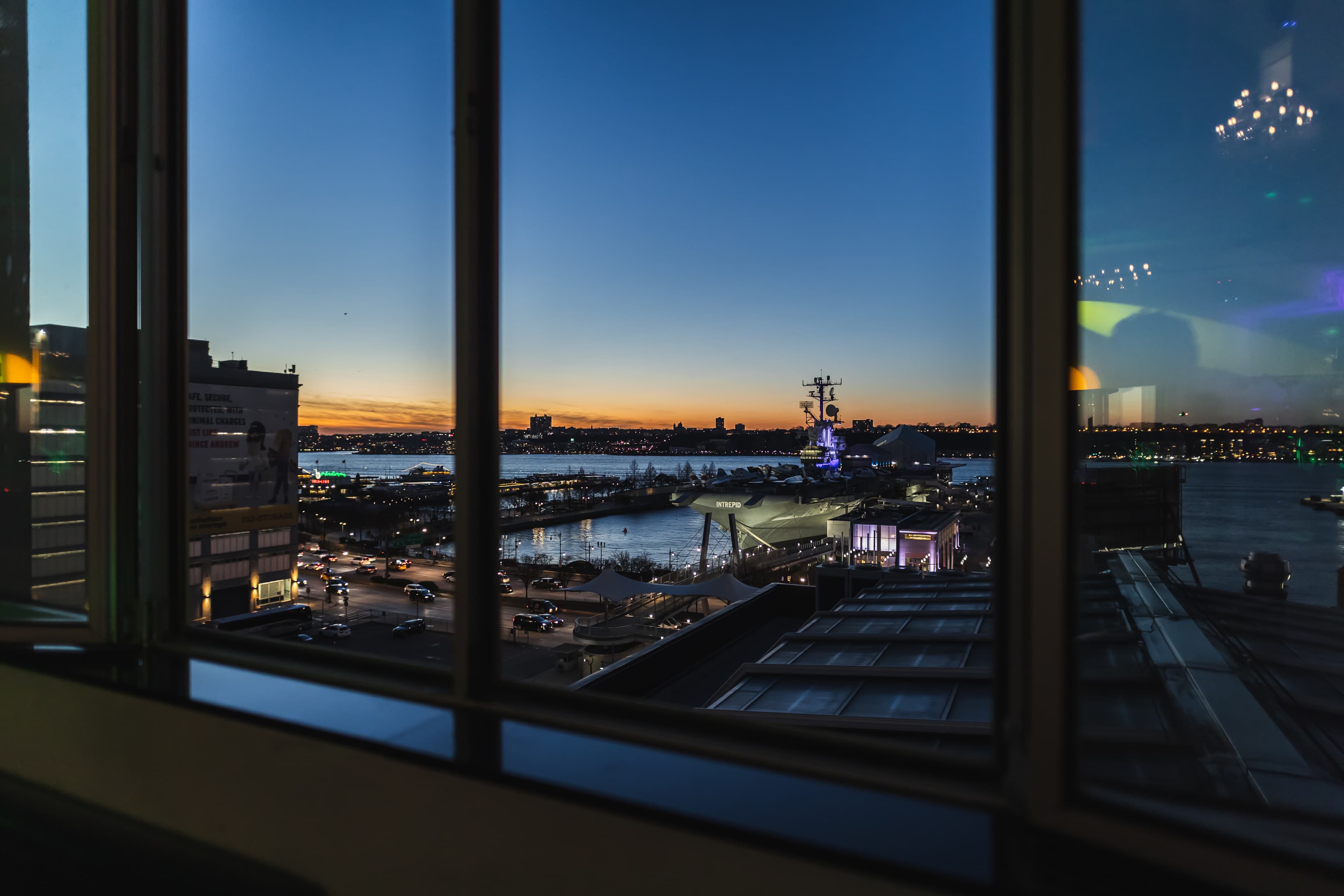 Sunset views of the Hudson and USS Intrepid from The Penthouse blend Manhattan’s energy with waterfront elegance. Sunset views of the Hudson and USS Intrepid from The Penthouse blend Manhattan’s energy with waterfront elegance.