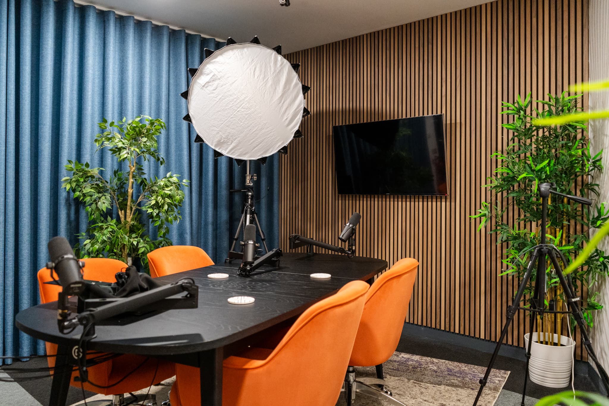 Serviced Studio Serviced Studio