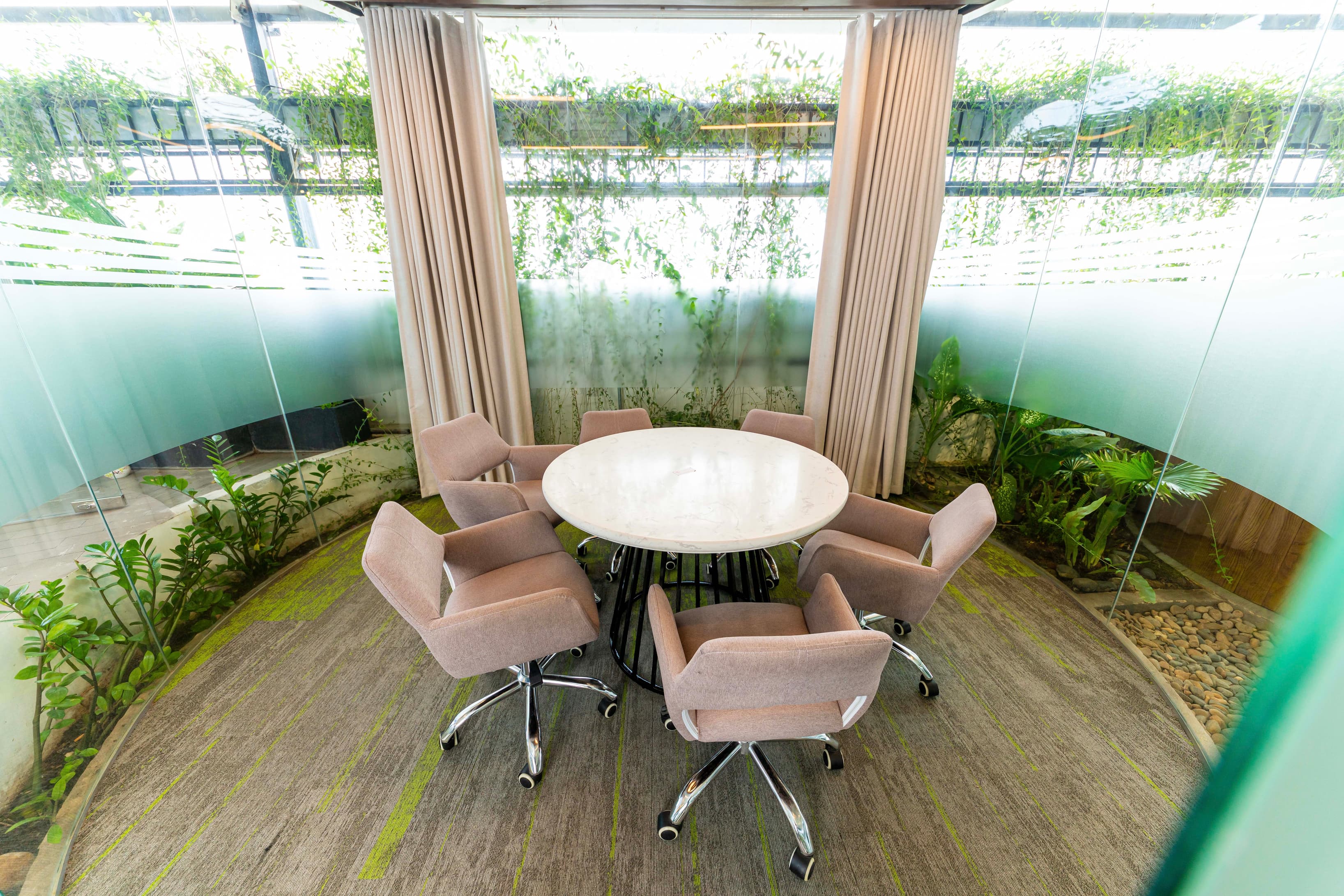 meeting room meeting room