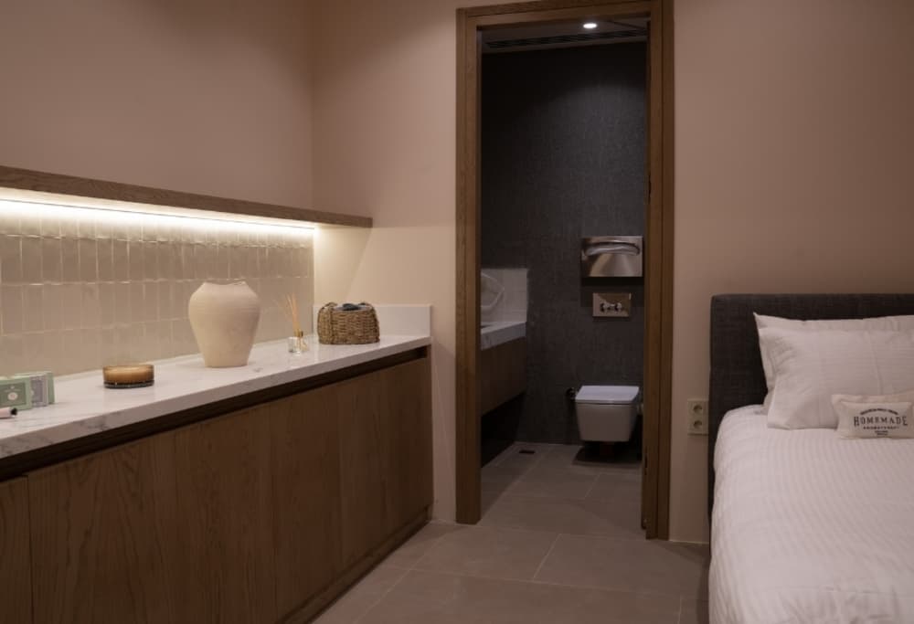 Recharge Room