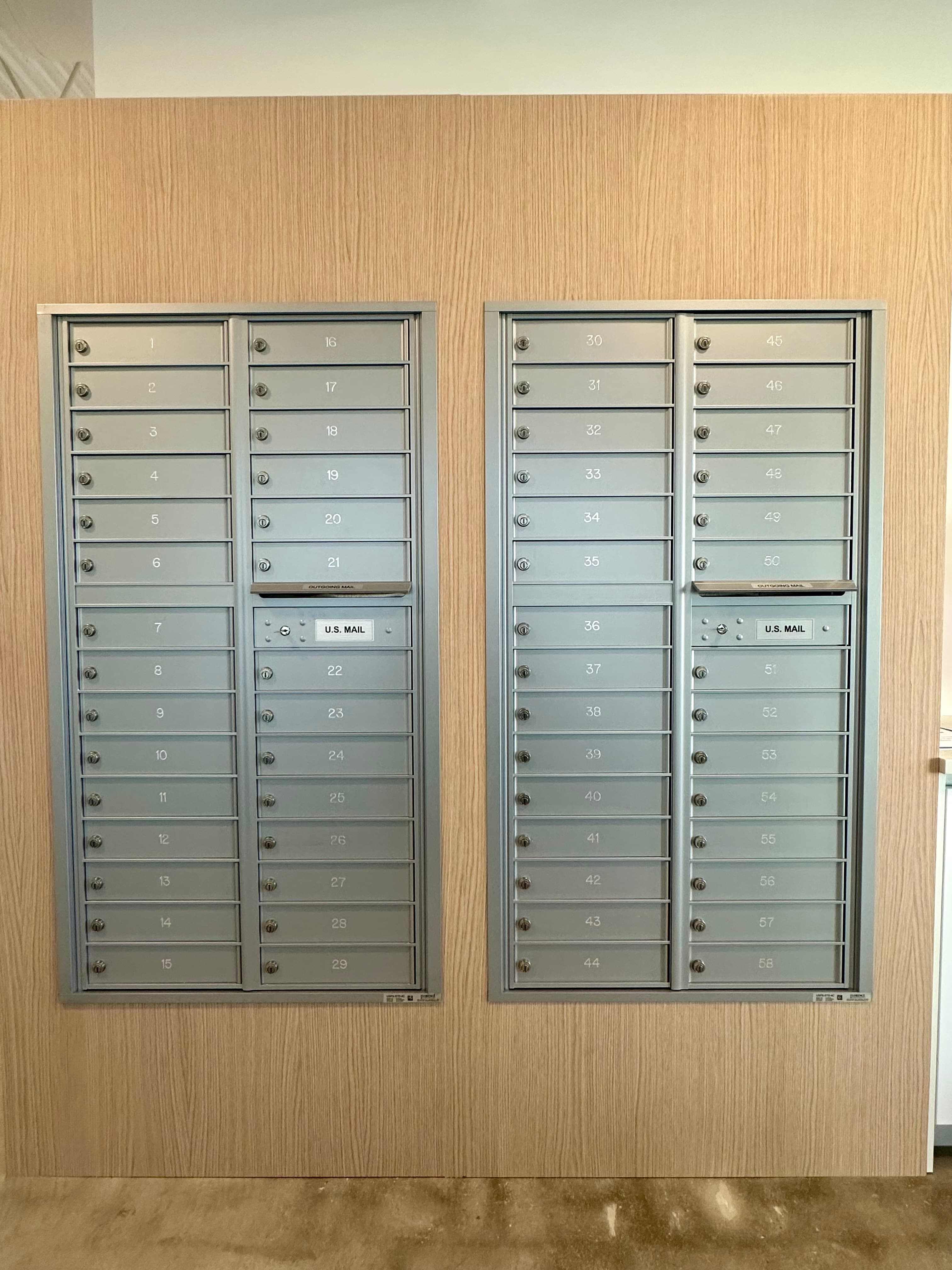 Virtual Mailbox/Office available