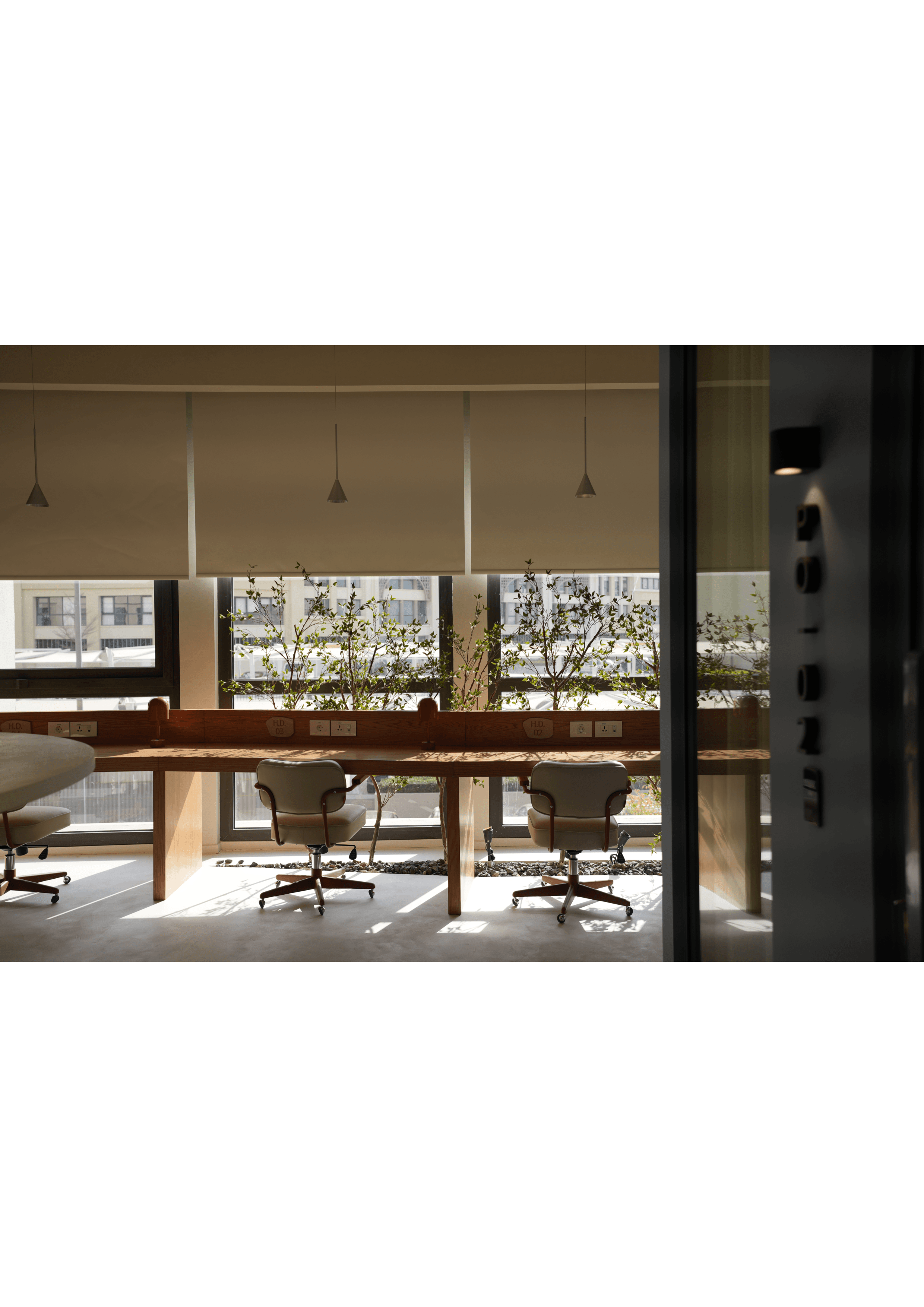Hot Desks