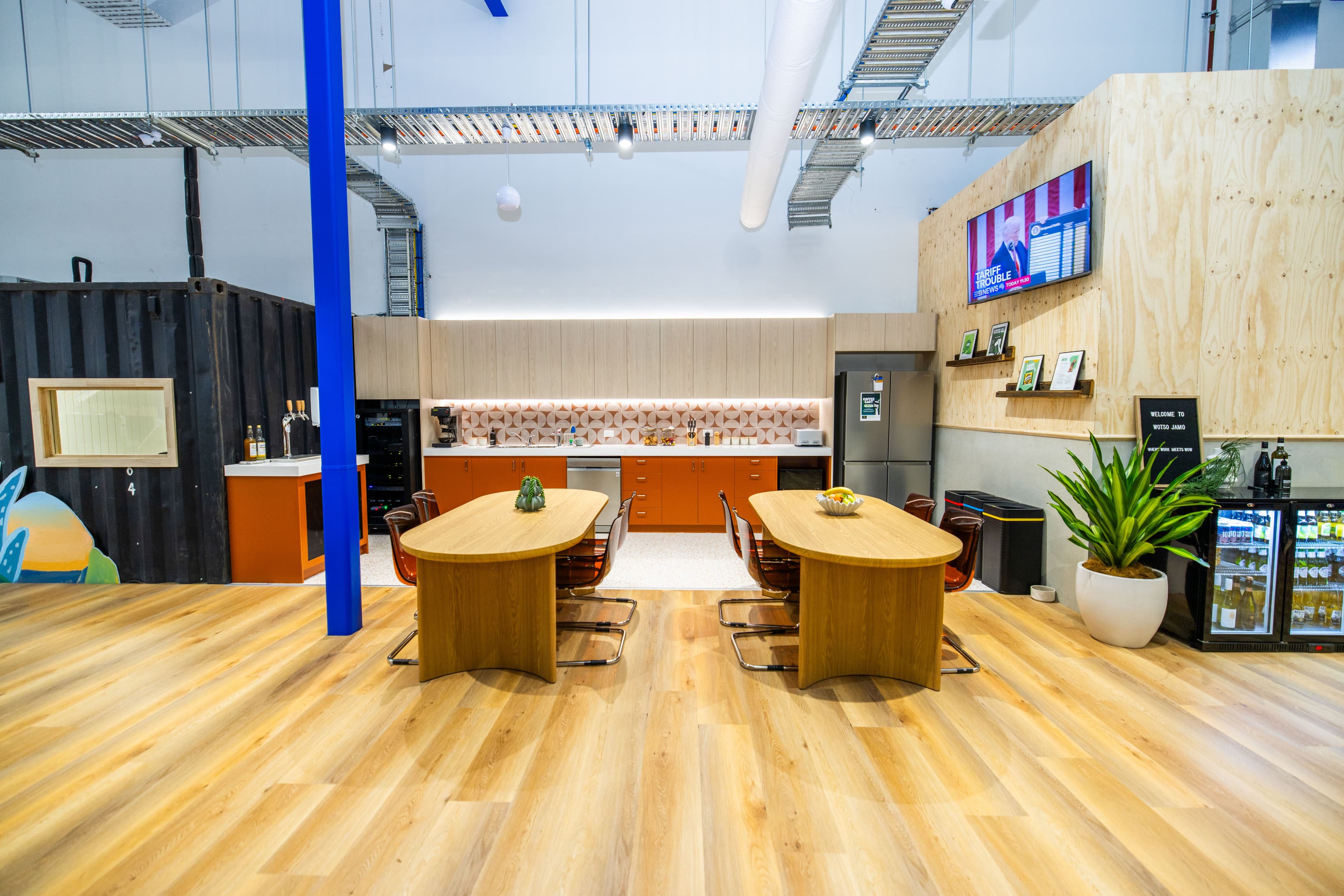 Breakout Space Breakout Space