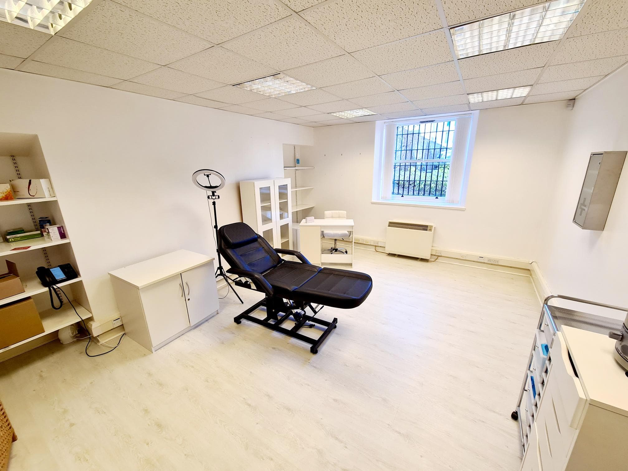 Therapy Room 4 Desk Therapy Room 4 Desk