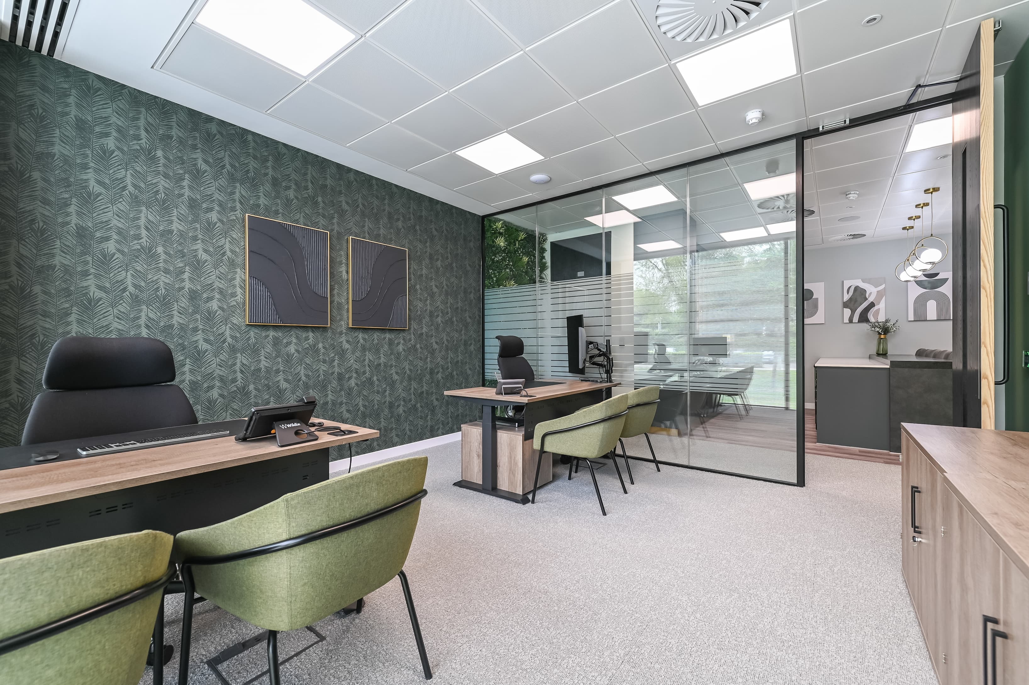 Exec office