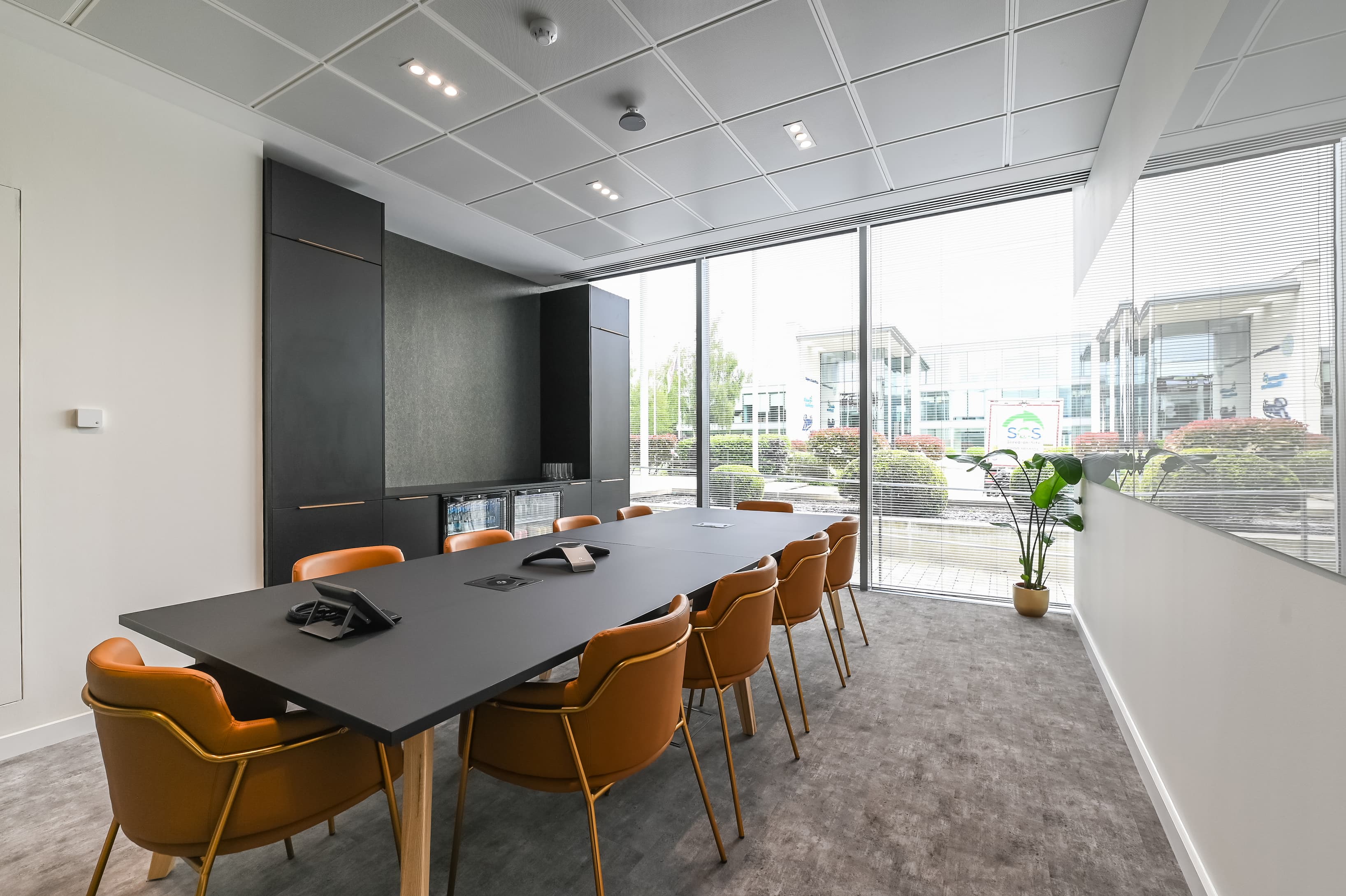 Dedicated Meeting room