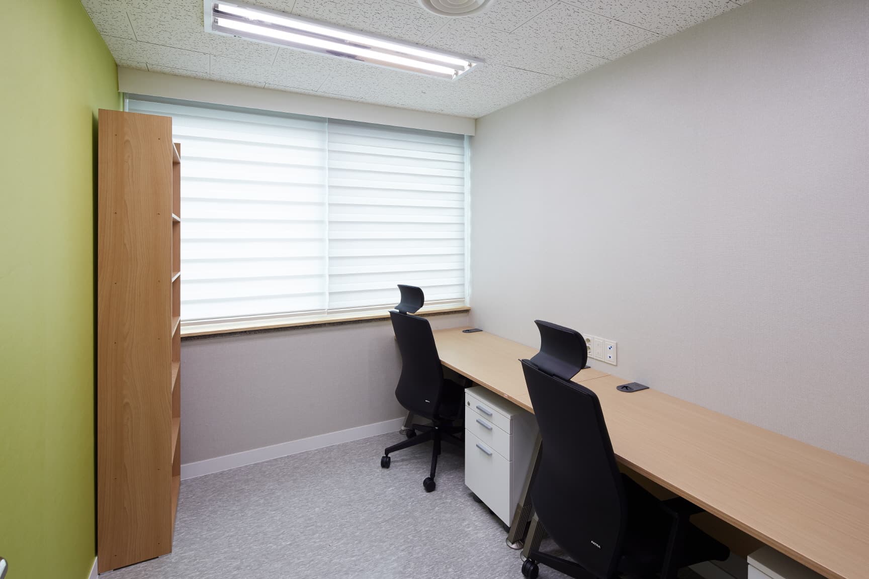 Private office for 2 people Private office for 2 people