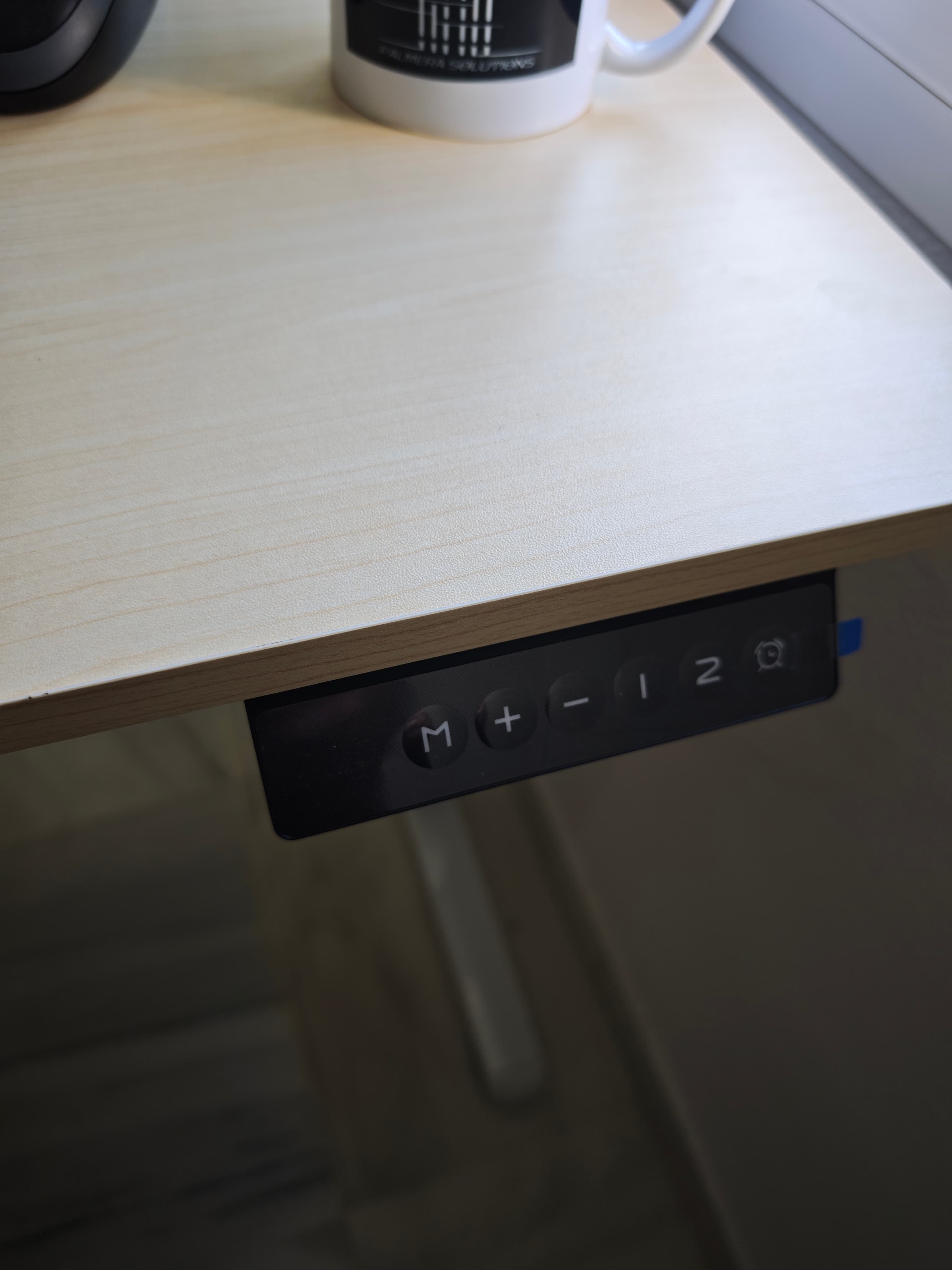 Standing desk Standing desk