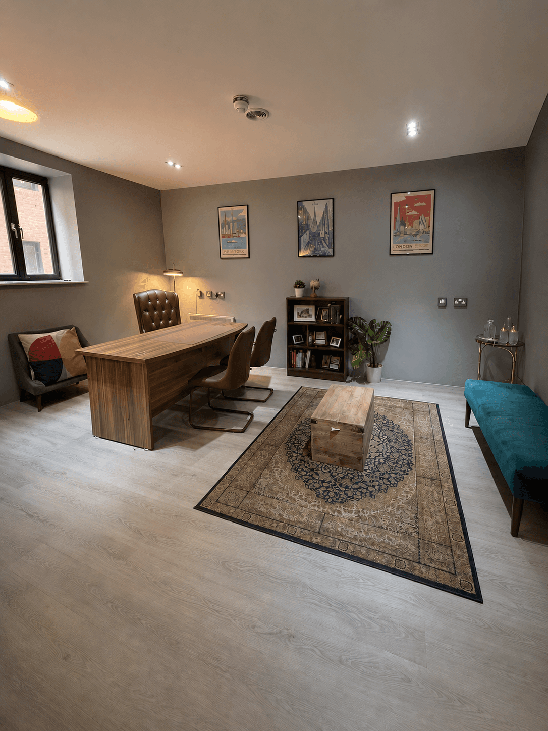 Private Office 