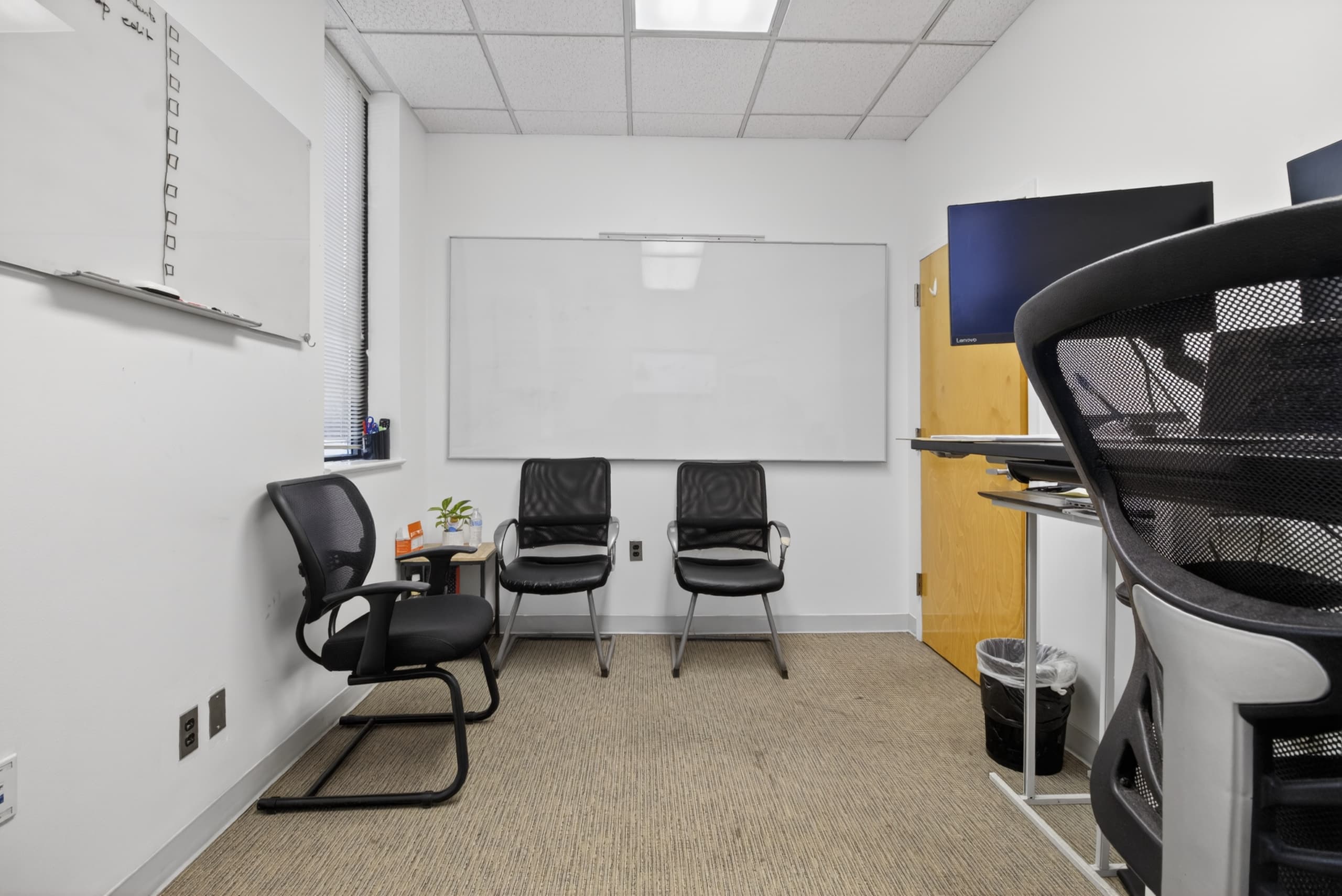 Private Office Room Private Office Room