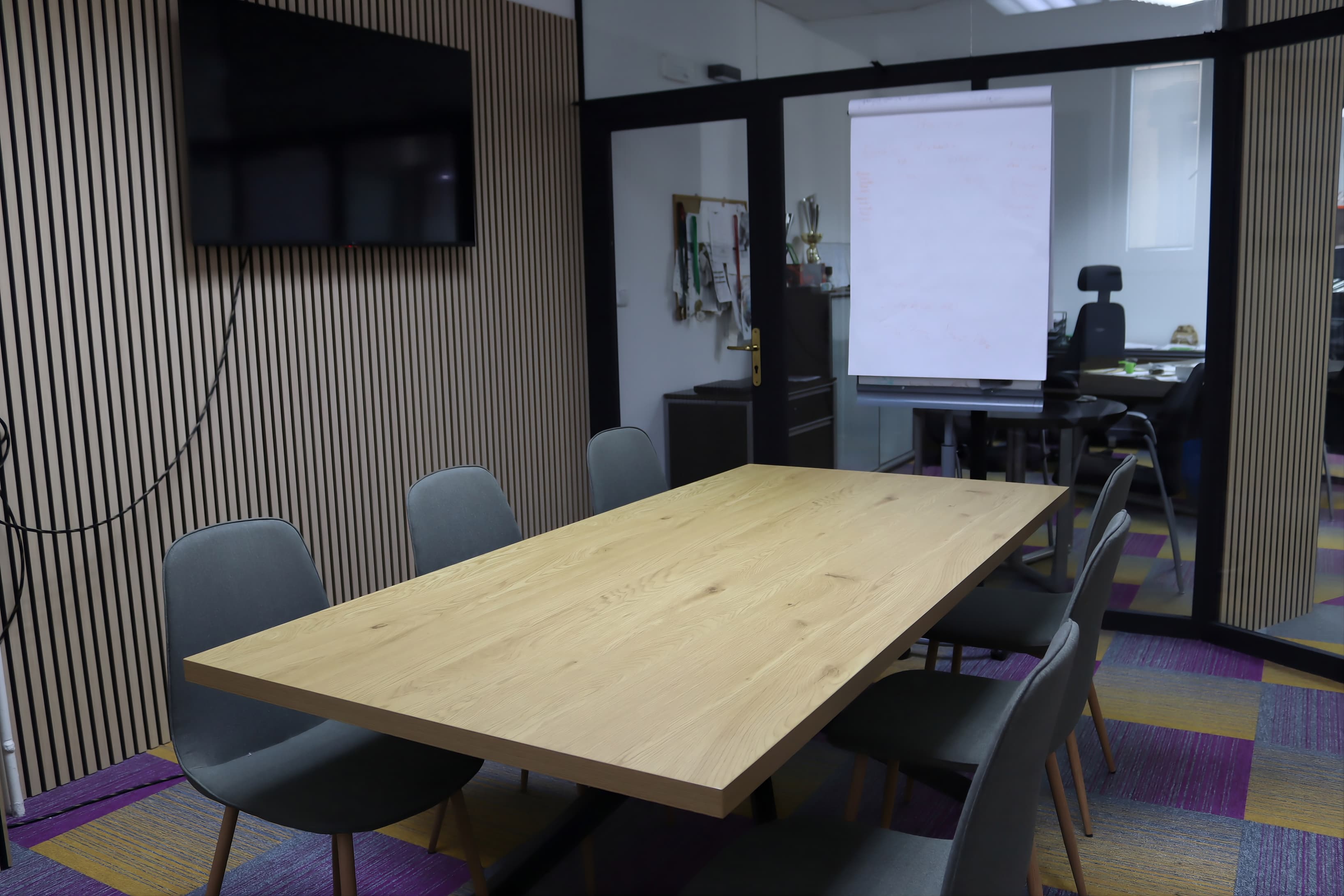 Large meeting room Large meeting room