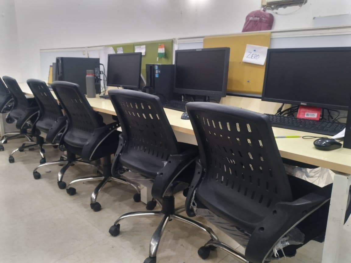 This is an one of the cabins photos and each row has maximum 4 capacity. This is an one of the cabins photos and each row has maximum 4 capacity.