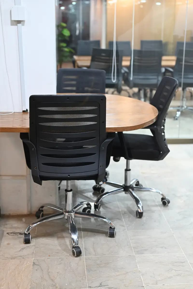 A dedicated discussion room designed for brainstorming, meetings, and focused conversations. A dedicated discussion room designed for brainstorming, meetings, and focused conversations.