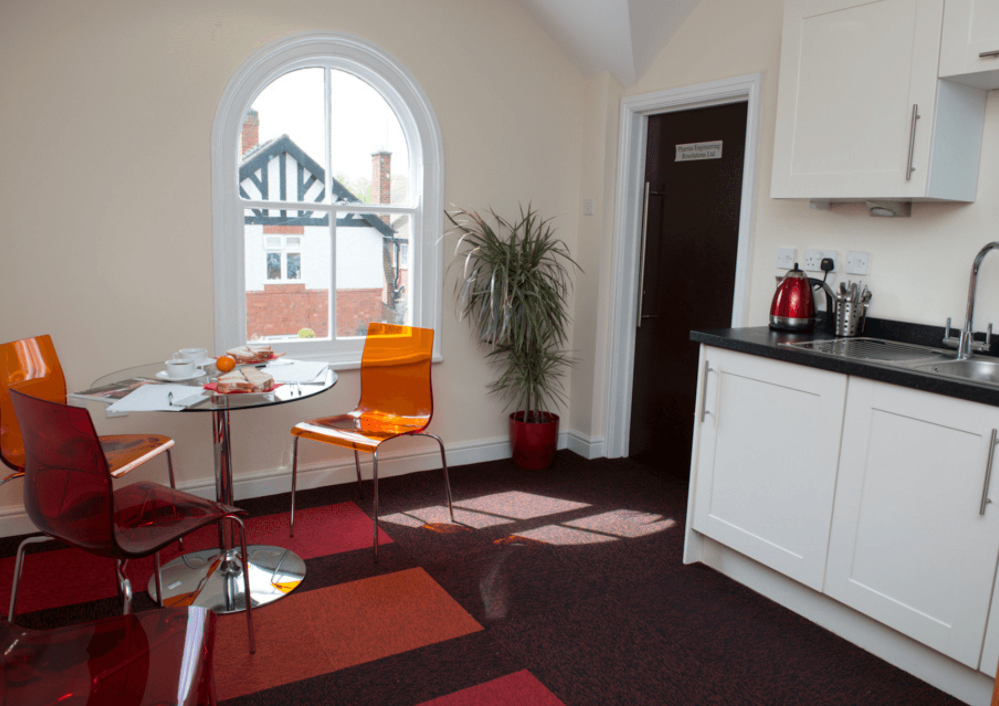 Breakout space