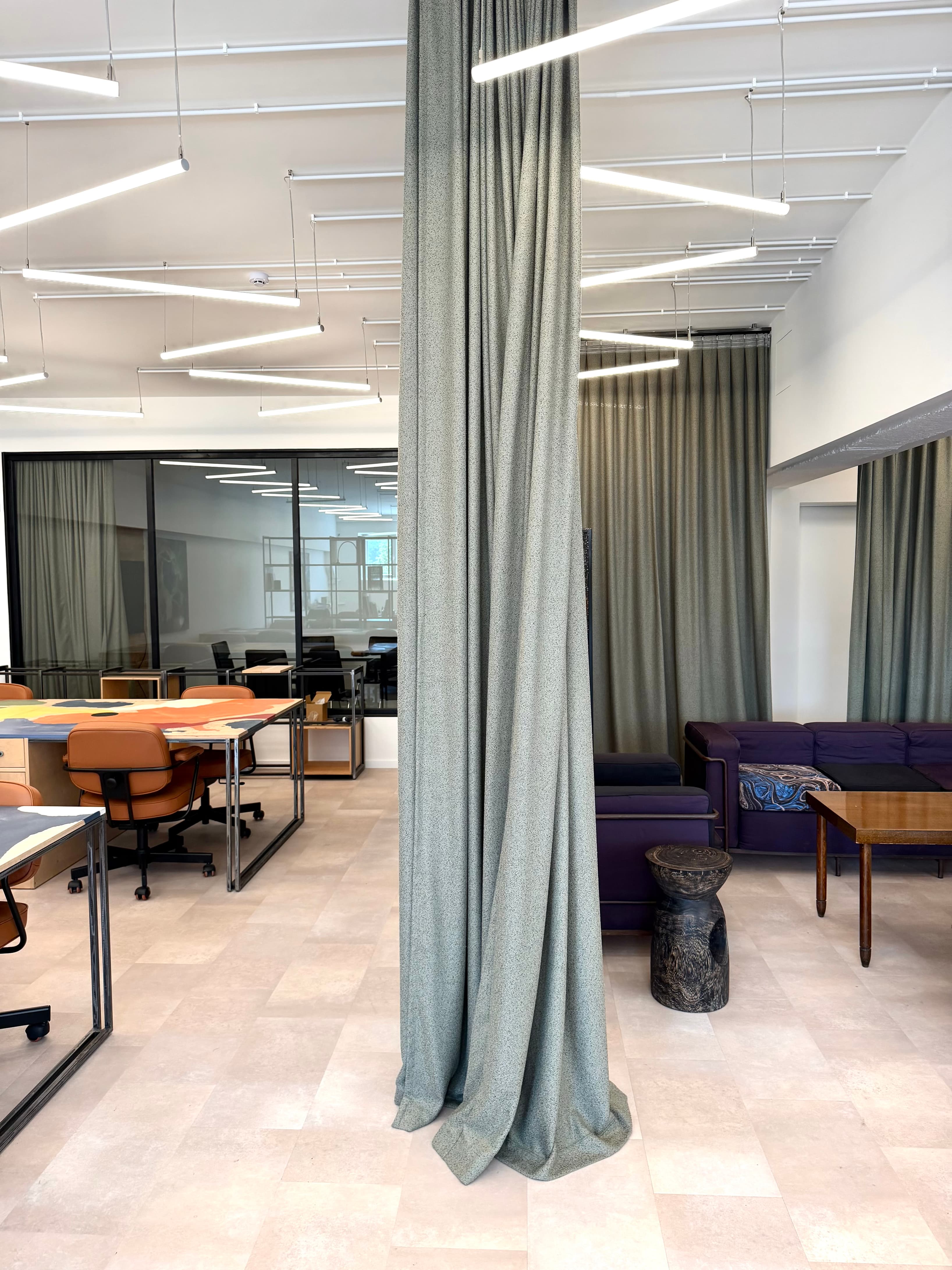 or closed lounge with curtains or closed lounge with curtains