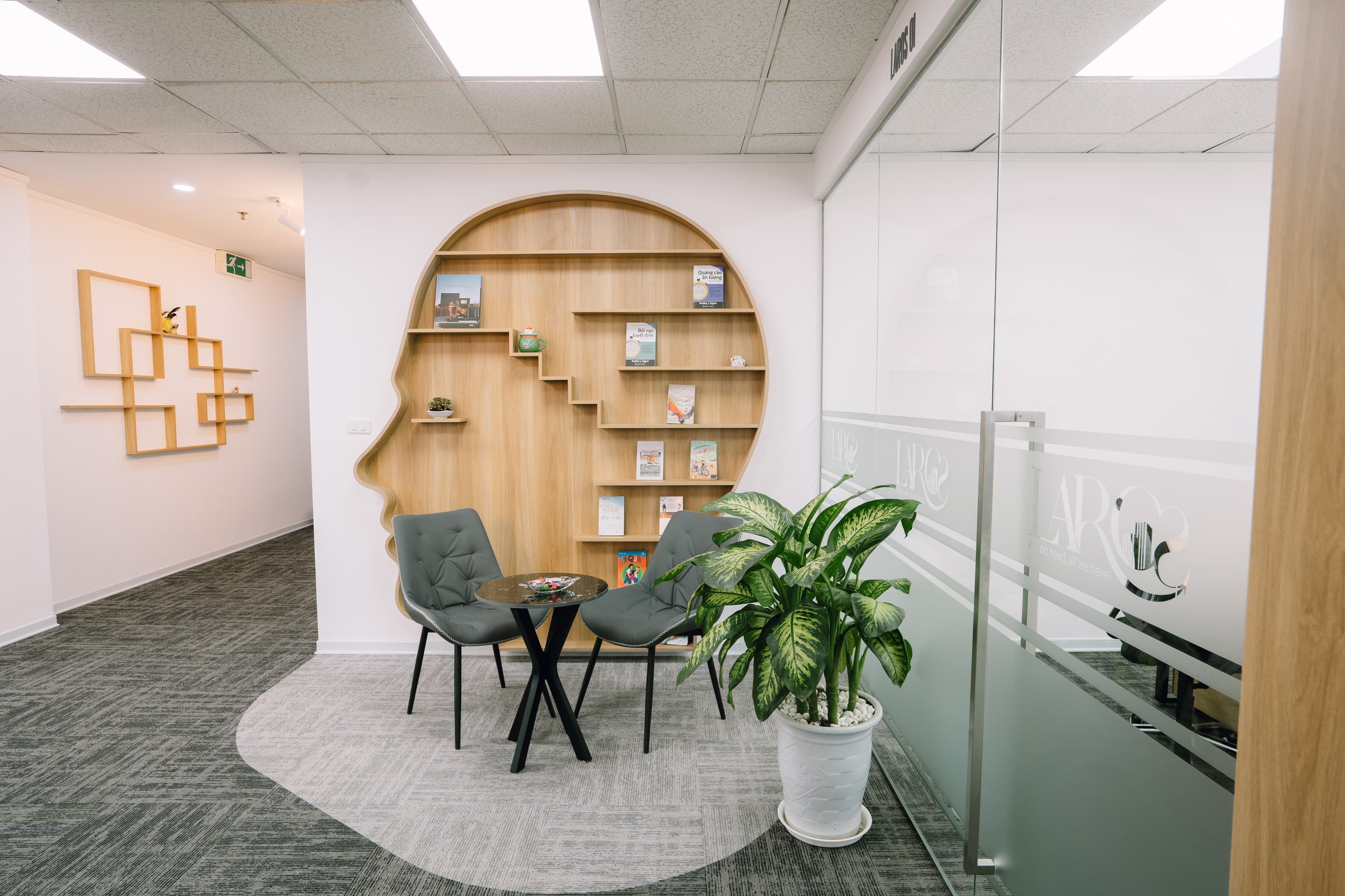 12th Floor - lobby 2