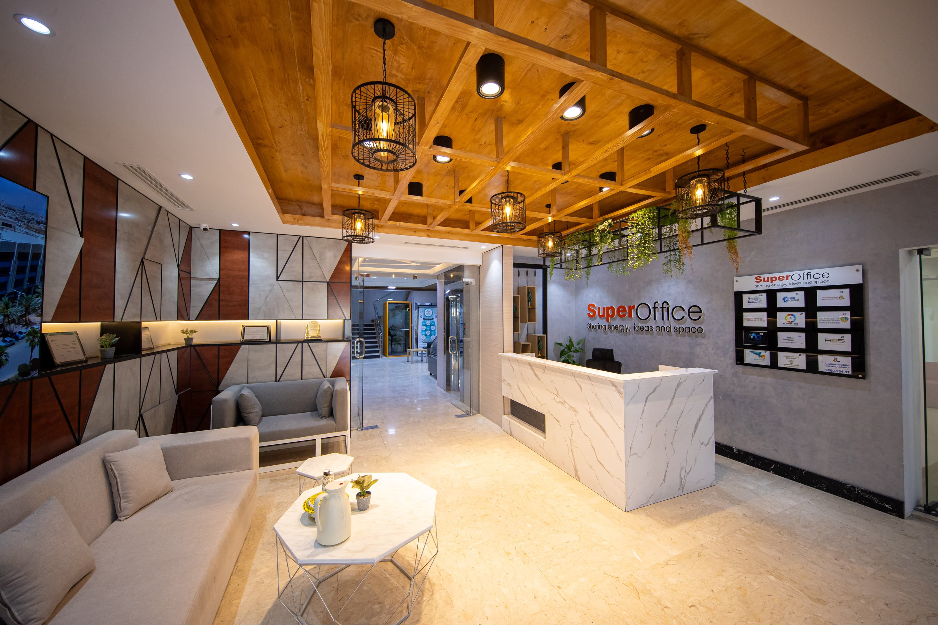 Super office reception