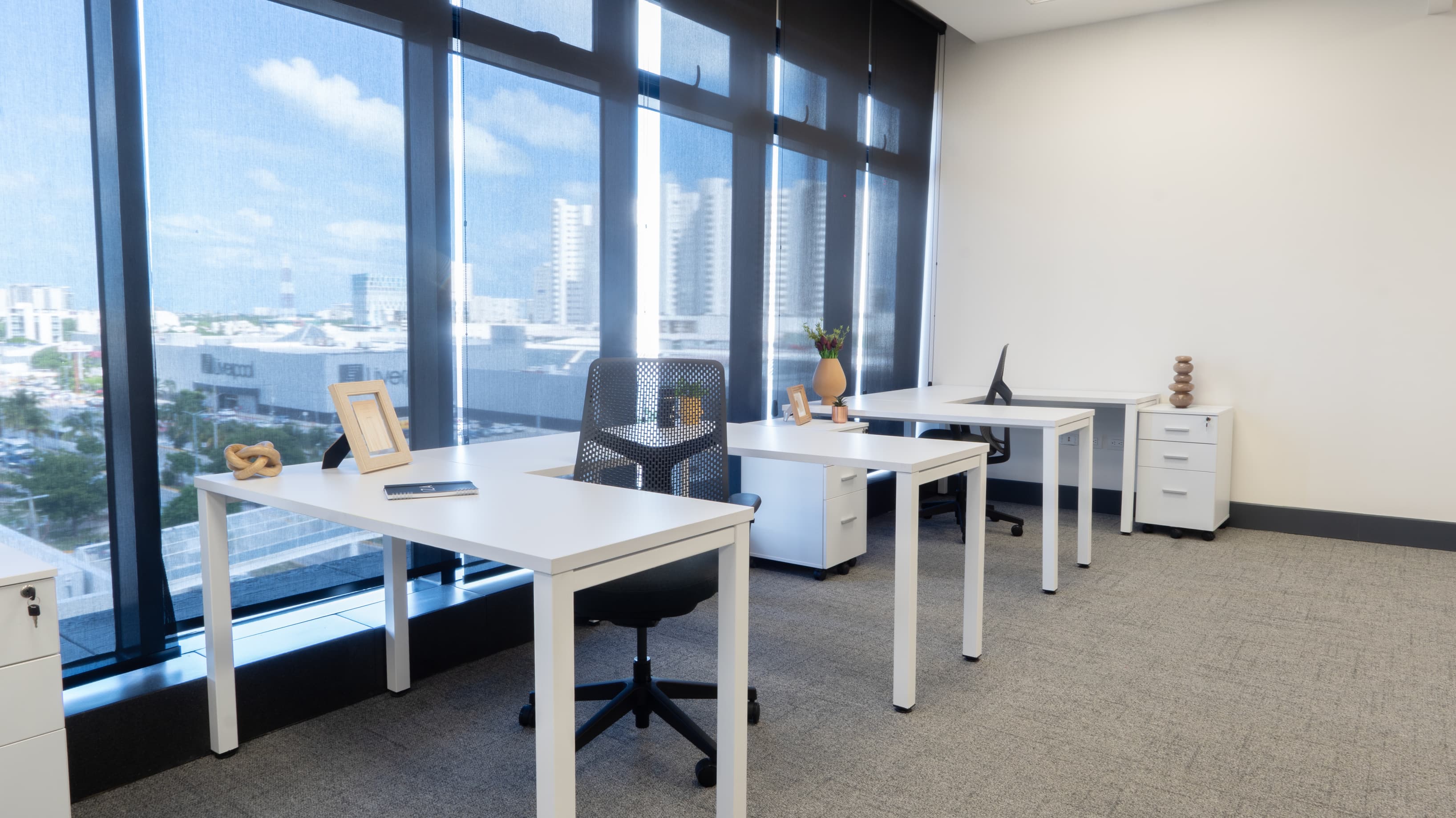 Offices that adapt to the needs of your company. Offices that adapt to the needs of your company.