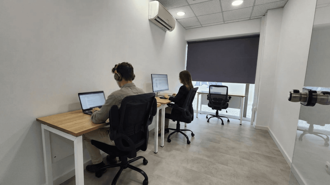 Office for 3 person