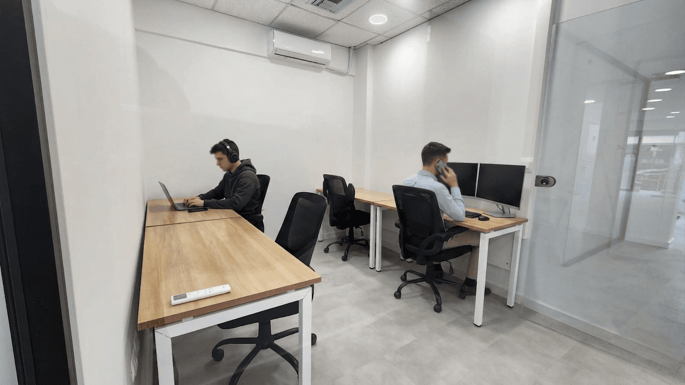 Office for 4 person