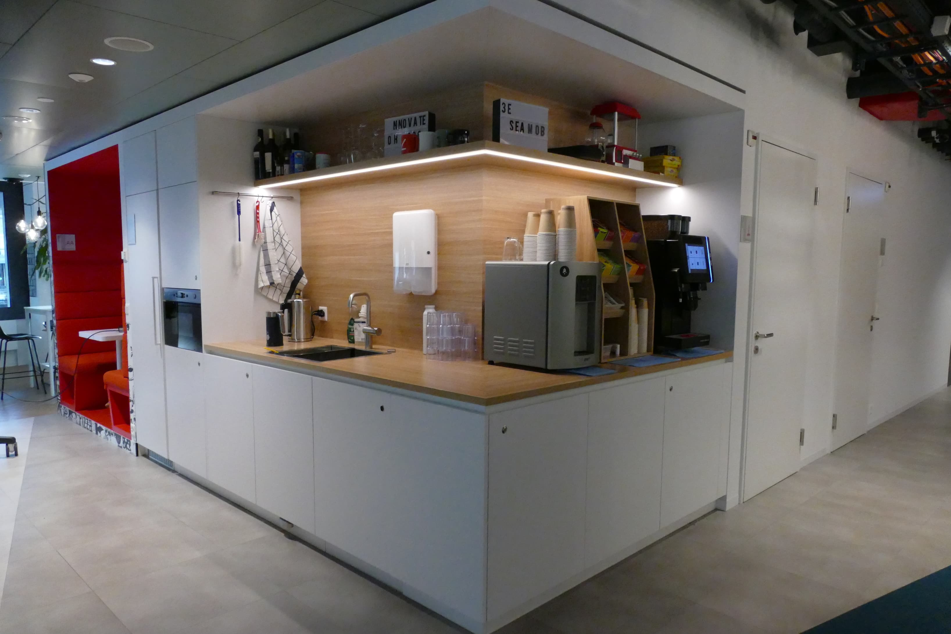 Kitchen area with complimentary coffee, tea and refreshments. 