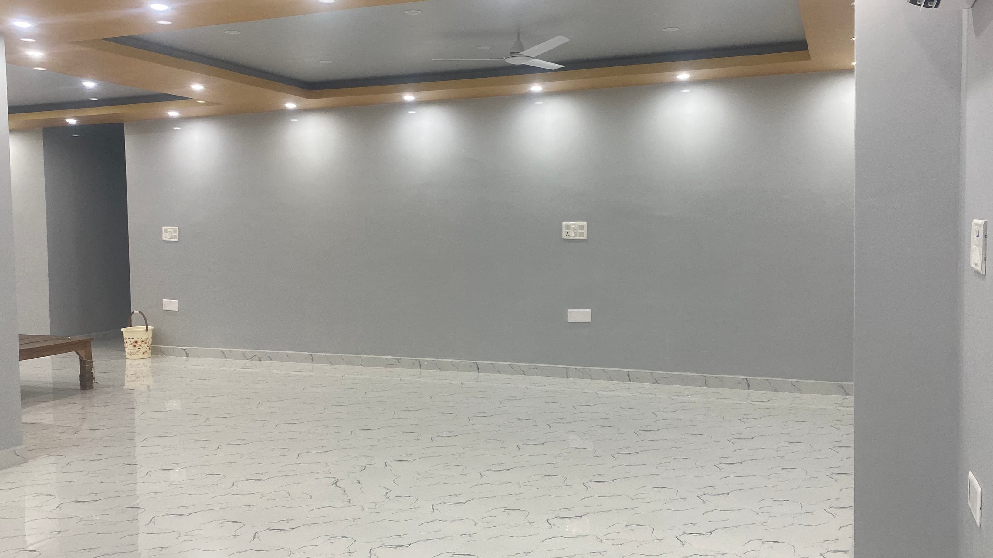 Designer ceiling with LED lighting setup inside Vishal Banquet Hall creating a luxurious event ambiance