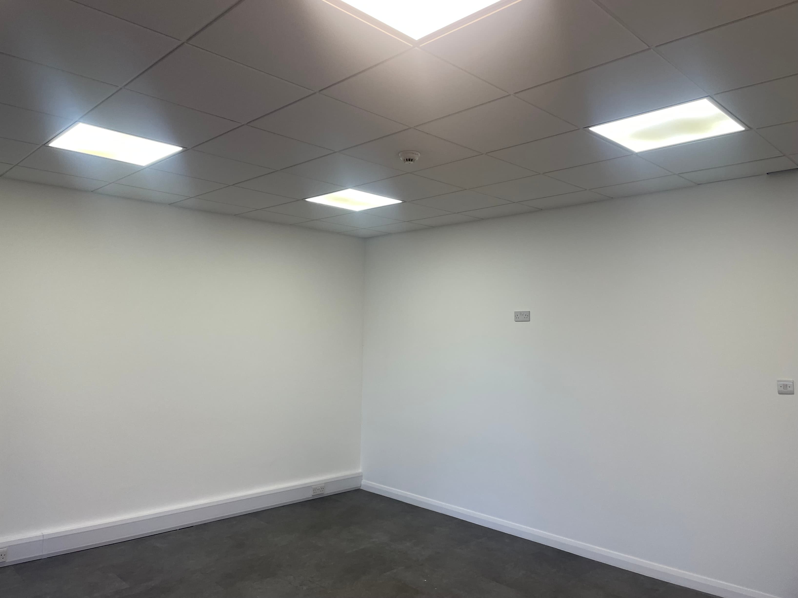 Medium Office - SW View