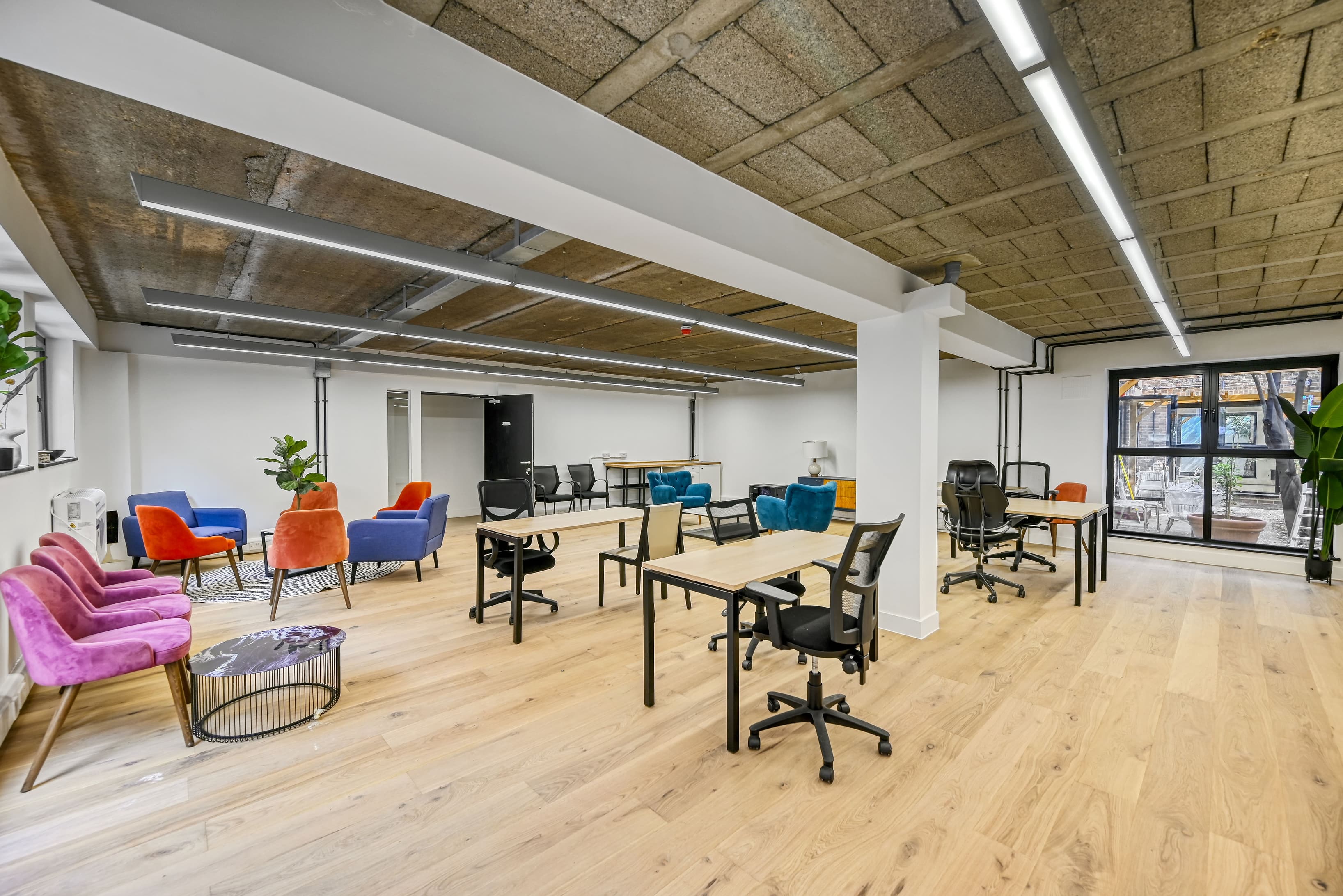 Office suite 2 showcasing furniture provided