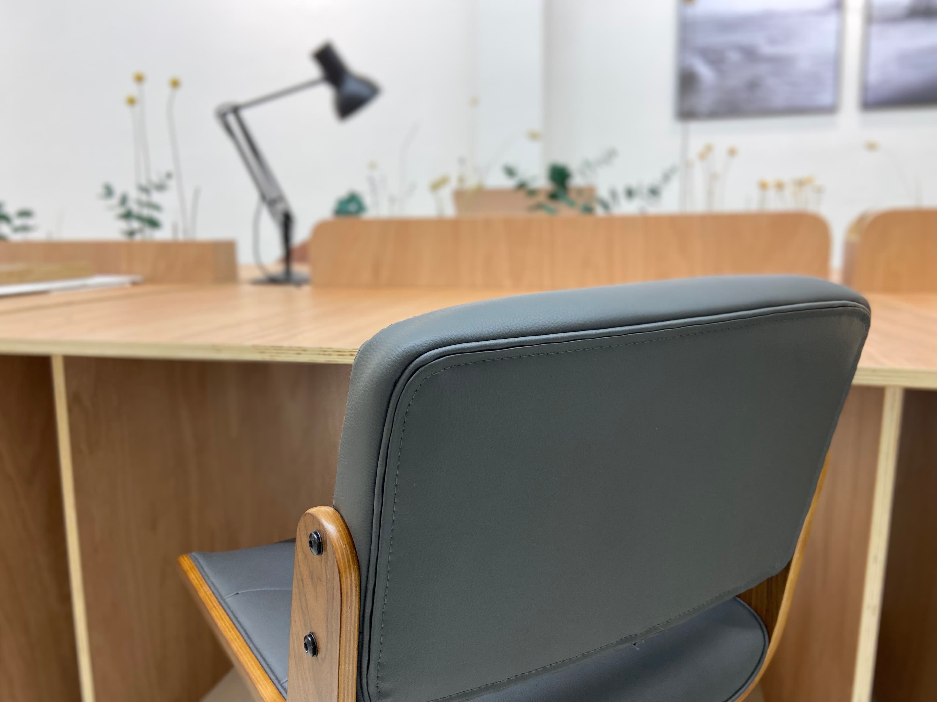 Duna's chairs give comfort all day long Duna's chairs give comfort all day long