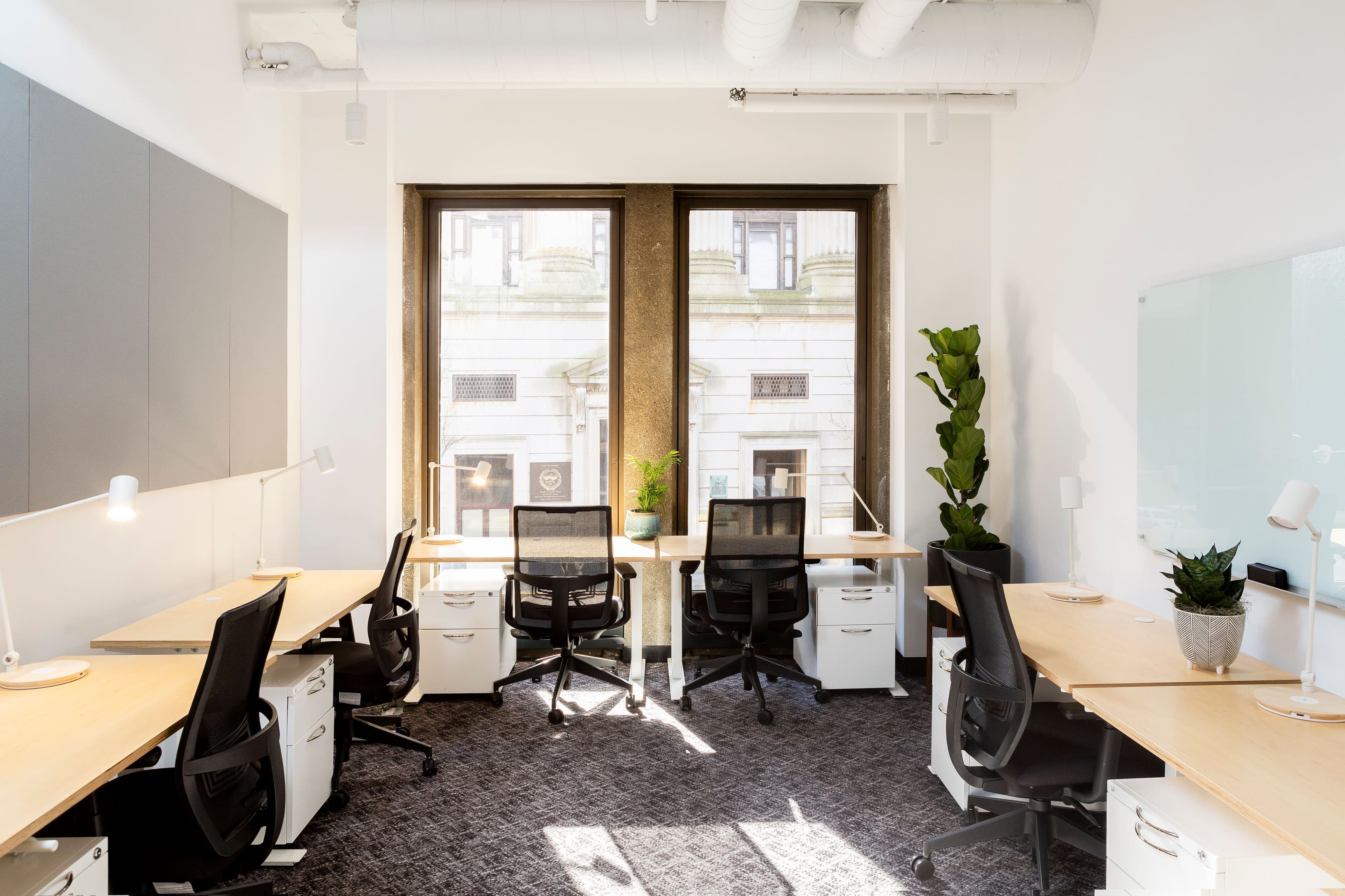 Office spaces available for lease for team sizes 2-12